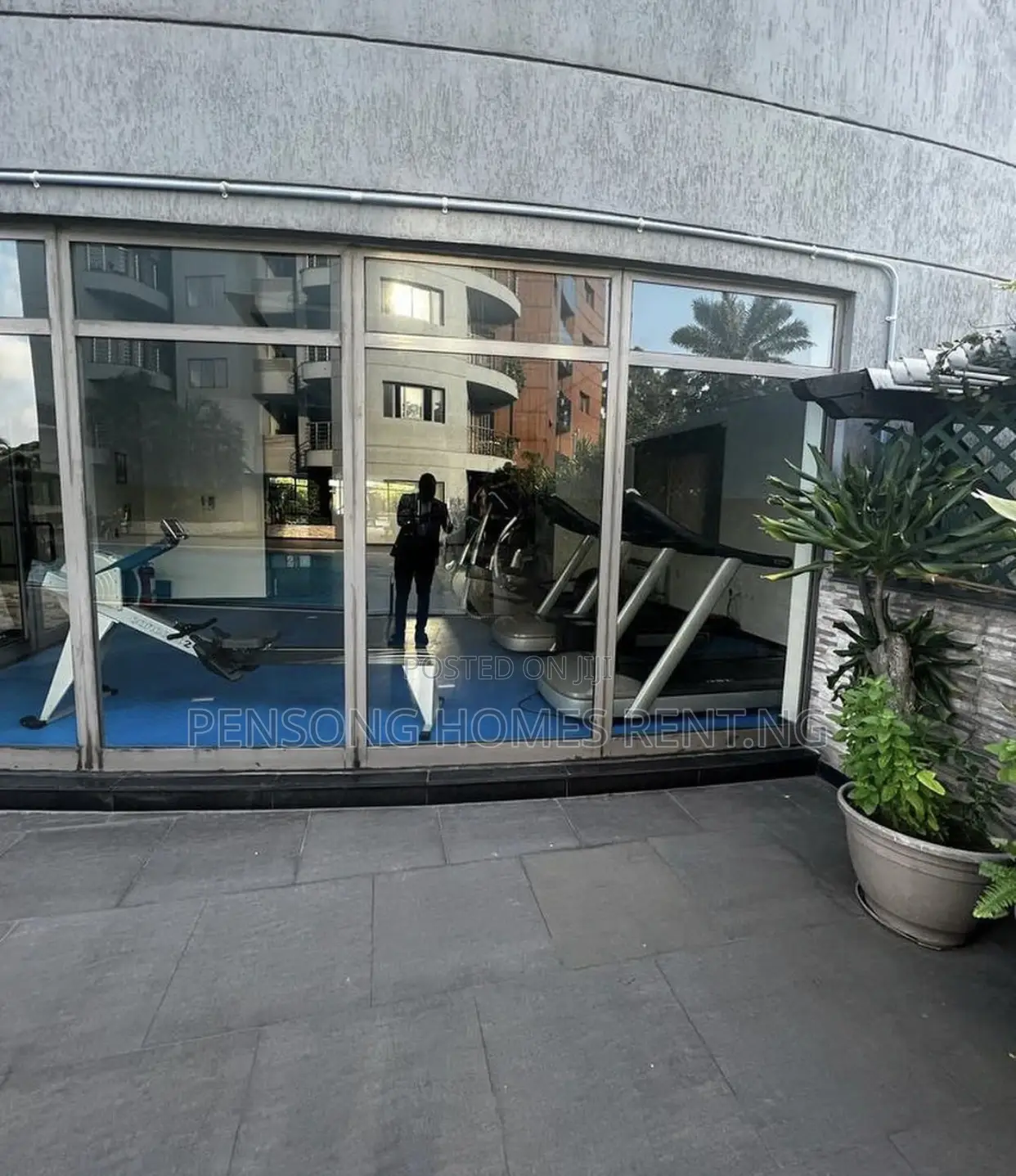 3bdrm Apartment in Ikoyi for rent