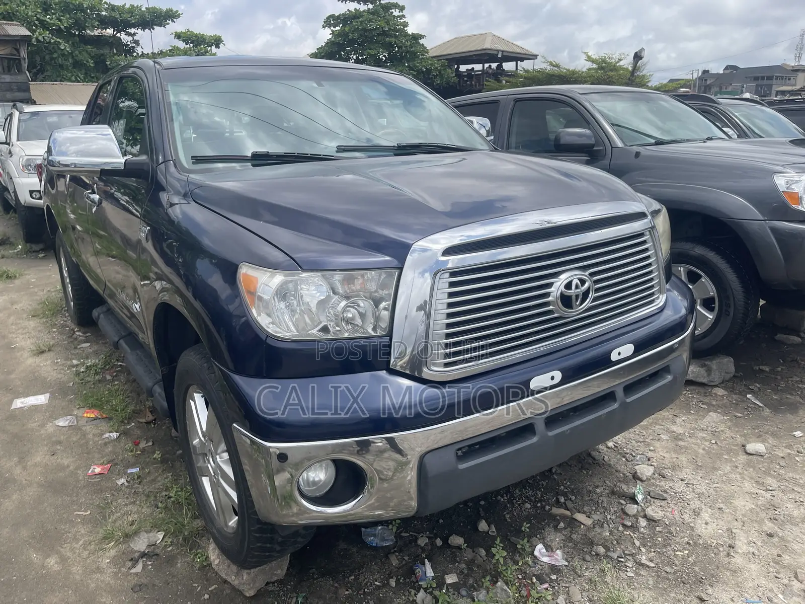 Toyota Tundra 2011 Blue