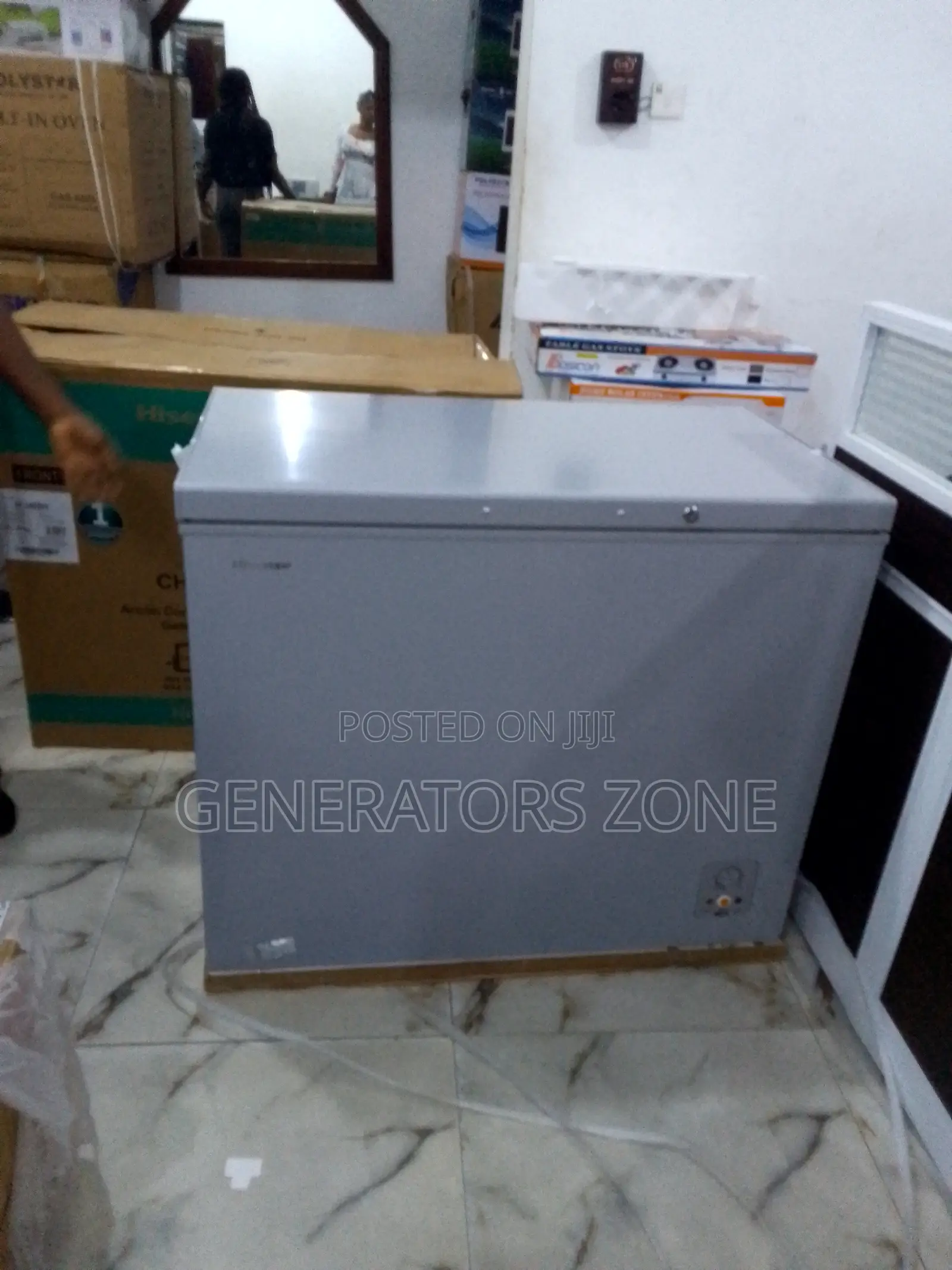 Size:250L Hisense Chest Freezer/ Fc340sh/ in Yaba