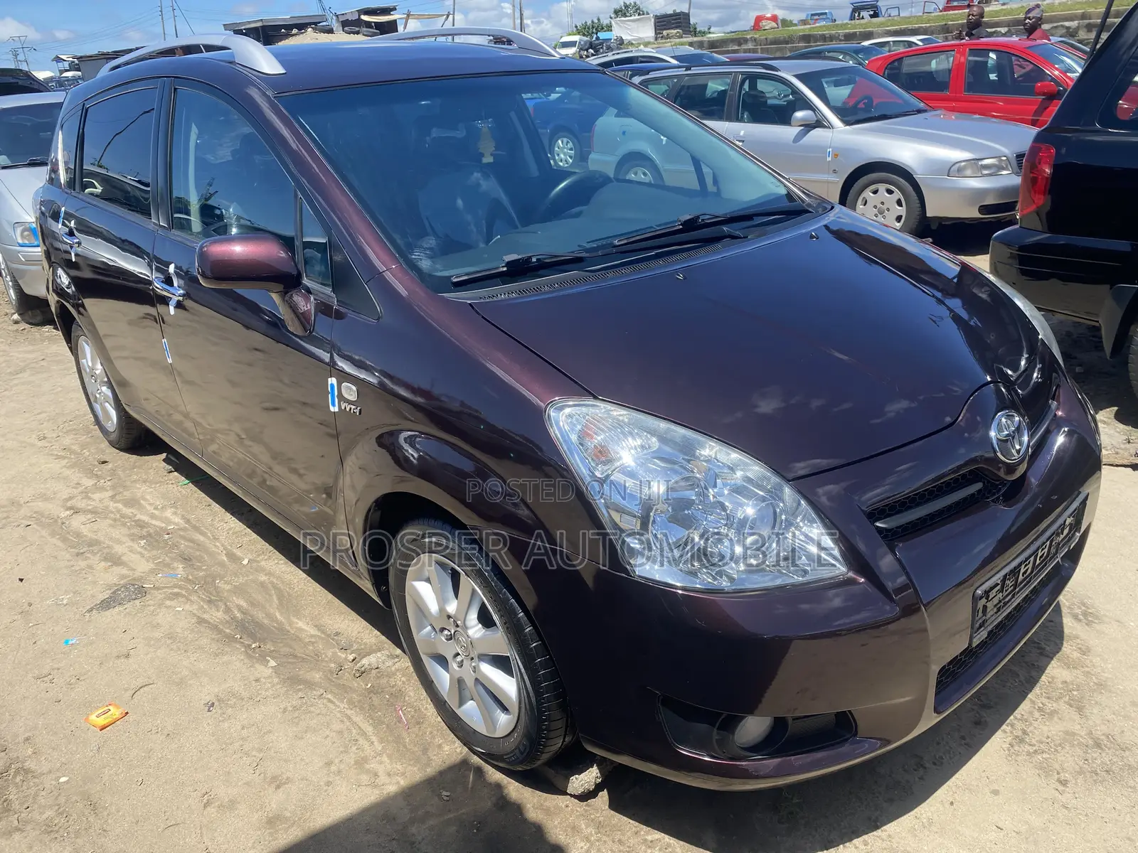Toyota Verso 2.2 150 hp 2009 Burgundy