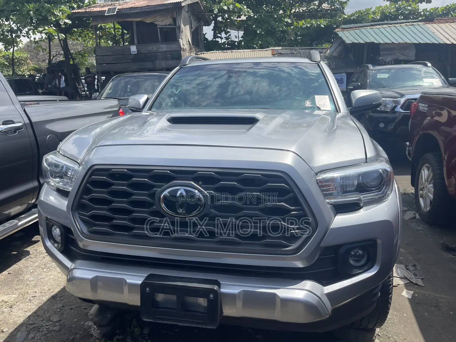 Toyota Tacoma 2019 Silver
