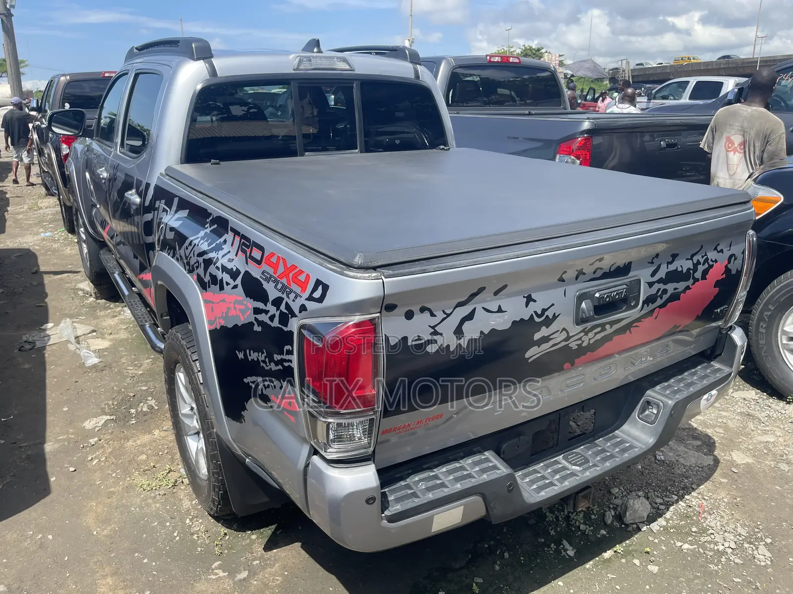 Toyota Tacoma 2019 Silver