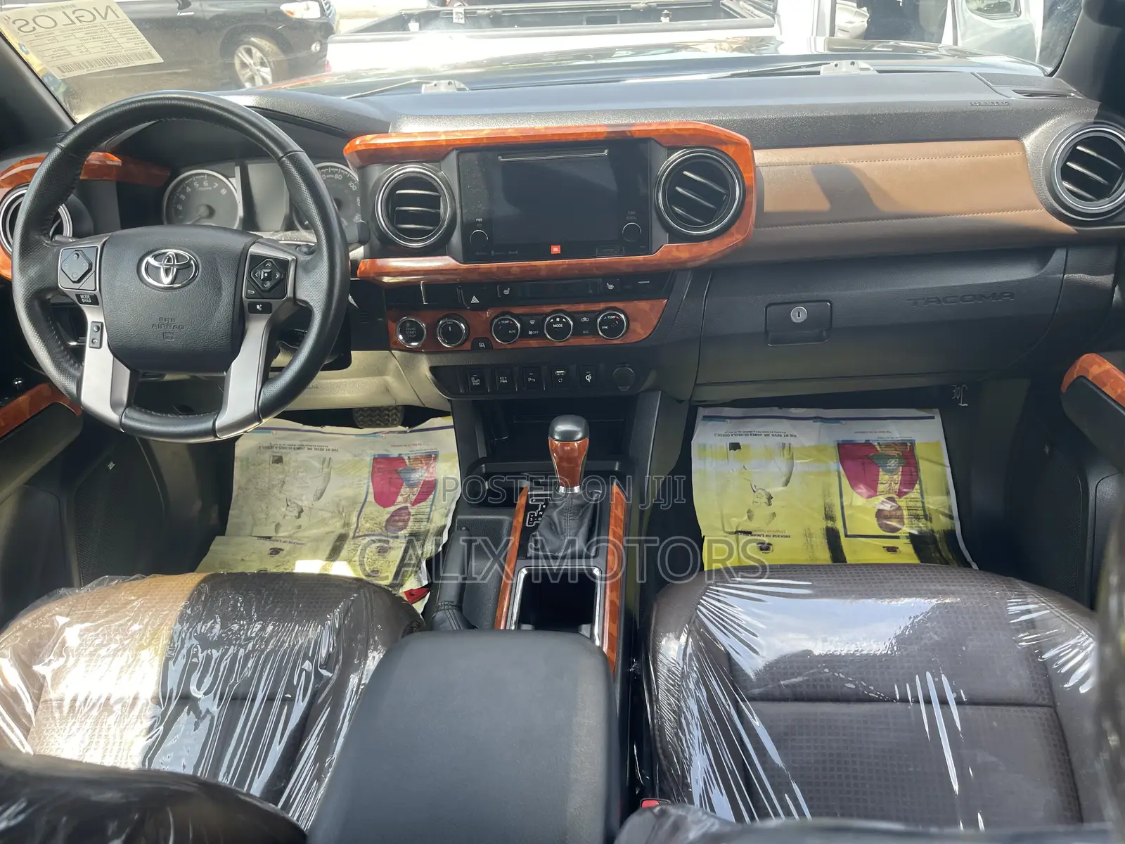 Toyota Tacoma 2018 Black