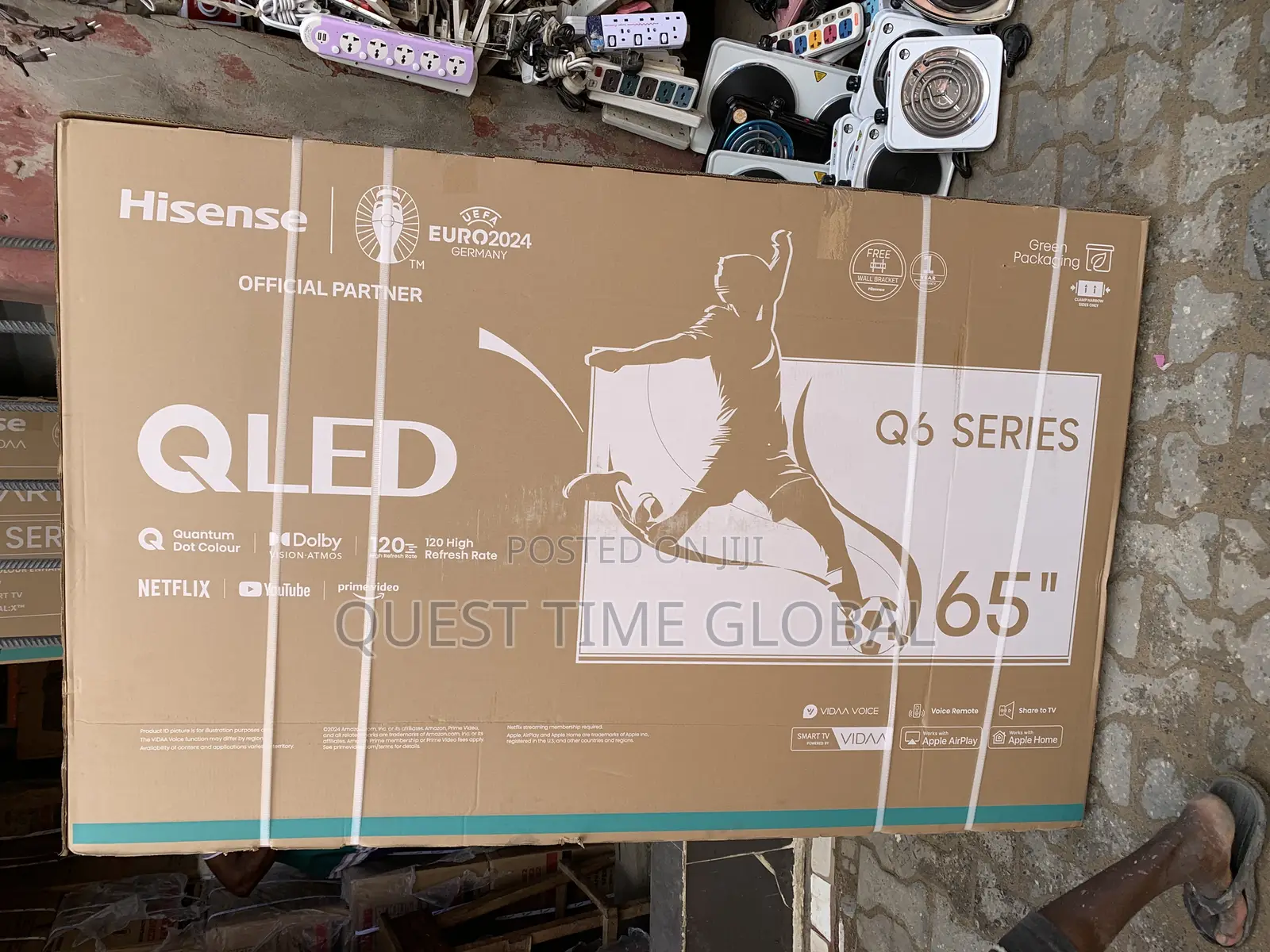 Original Hisense 65” QLED Smart Tv