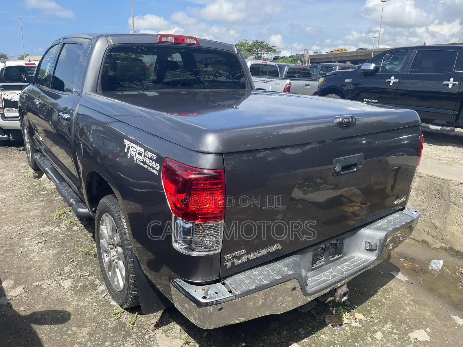 Toyota Tundra 2013 Gray