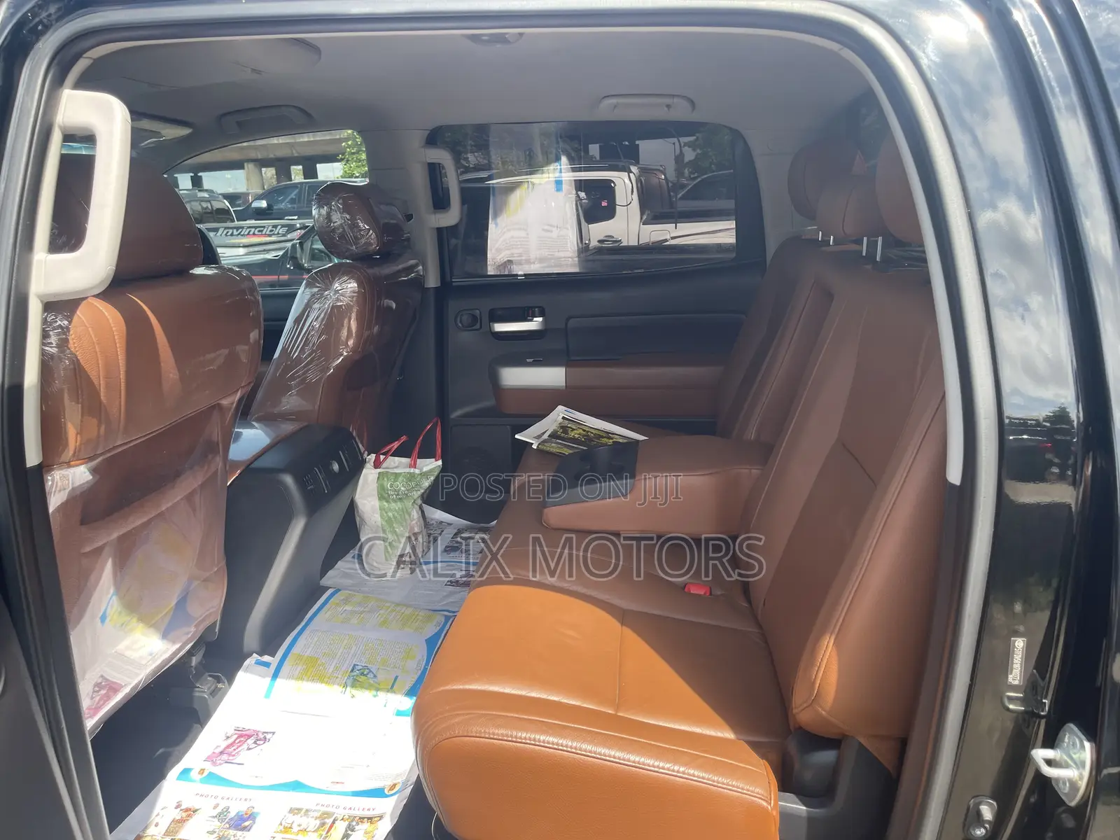 Toyota Tundra 2011 Black