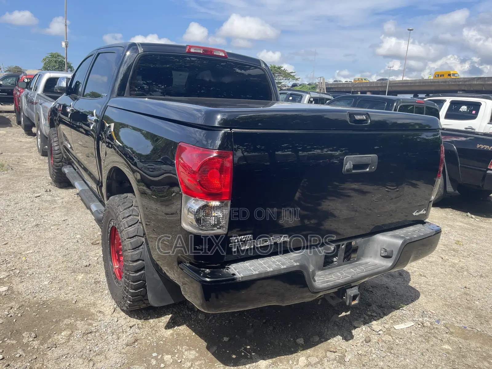 Toyota Tundra 2011 Black