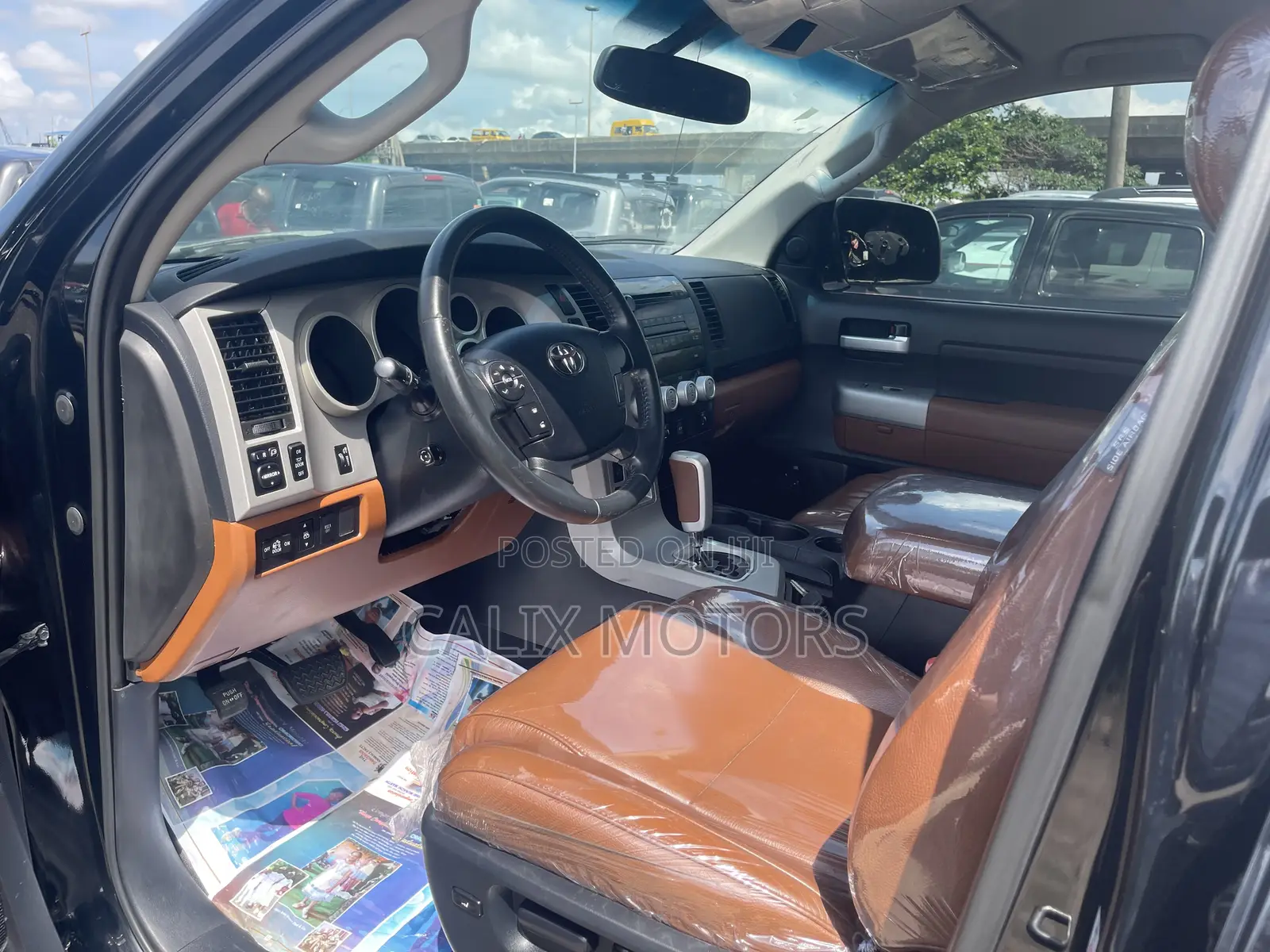 Toyota Tundra 2011 Black