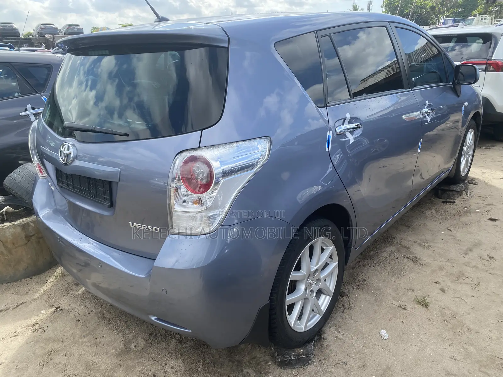 Toyota Verso 1.6 2013 Gray
