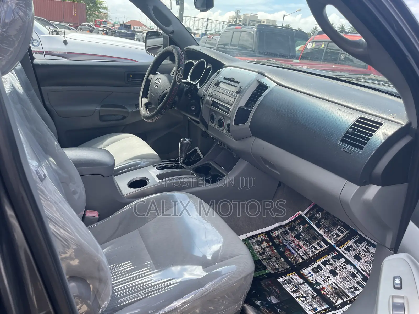Toyota Tacoma 2011 Gray