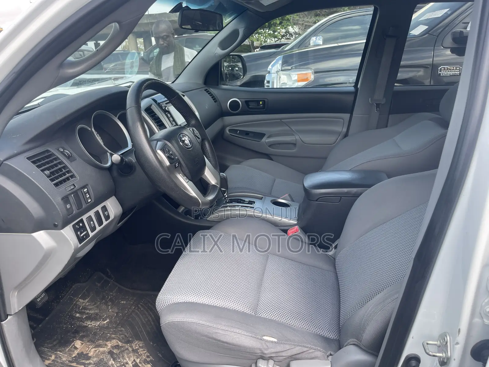 Toyota Tundra 2014 White