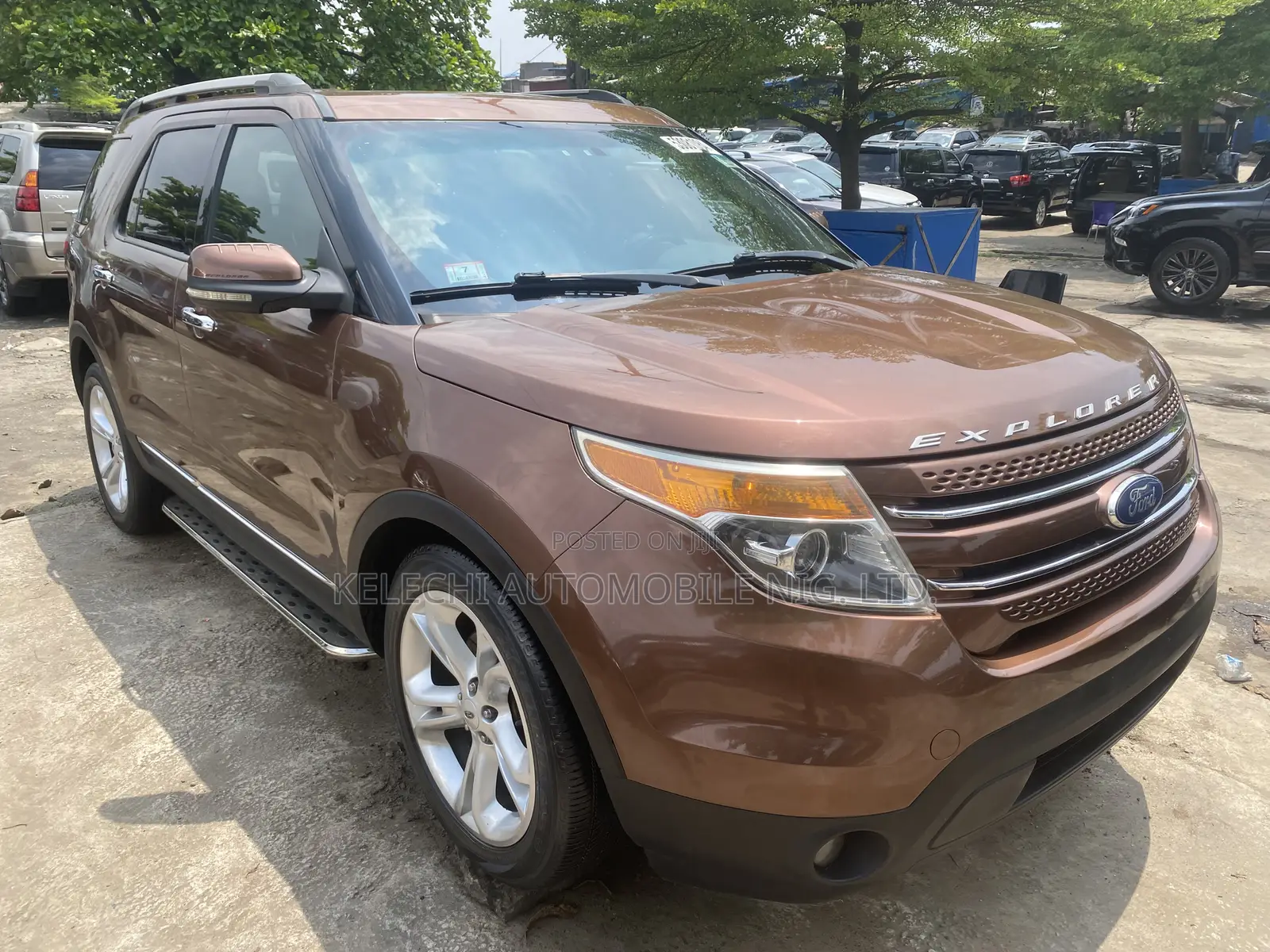 Ford Explorer Limited 4dr 4x4 (3.5L 6cyl 6A) 2012 Orange