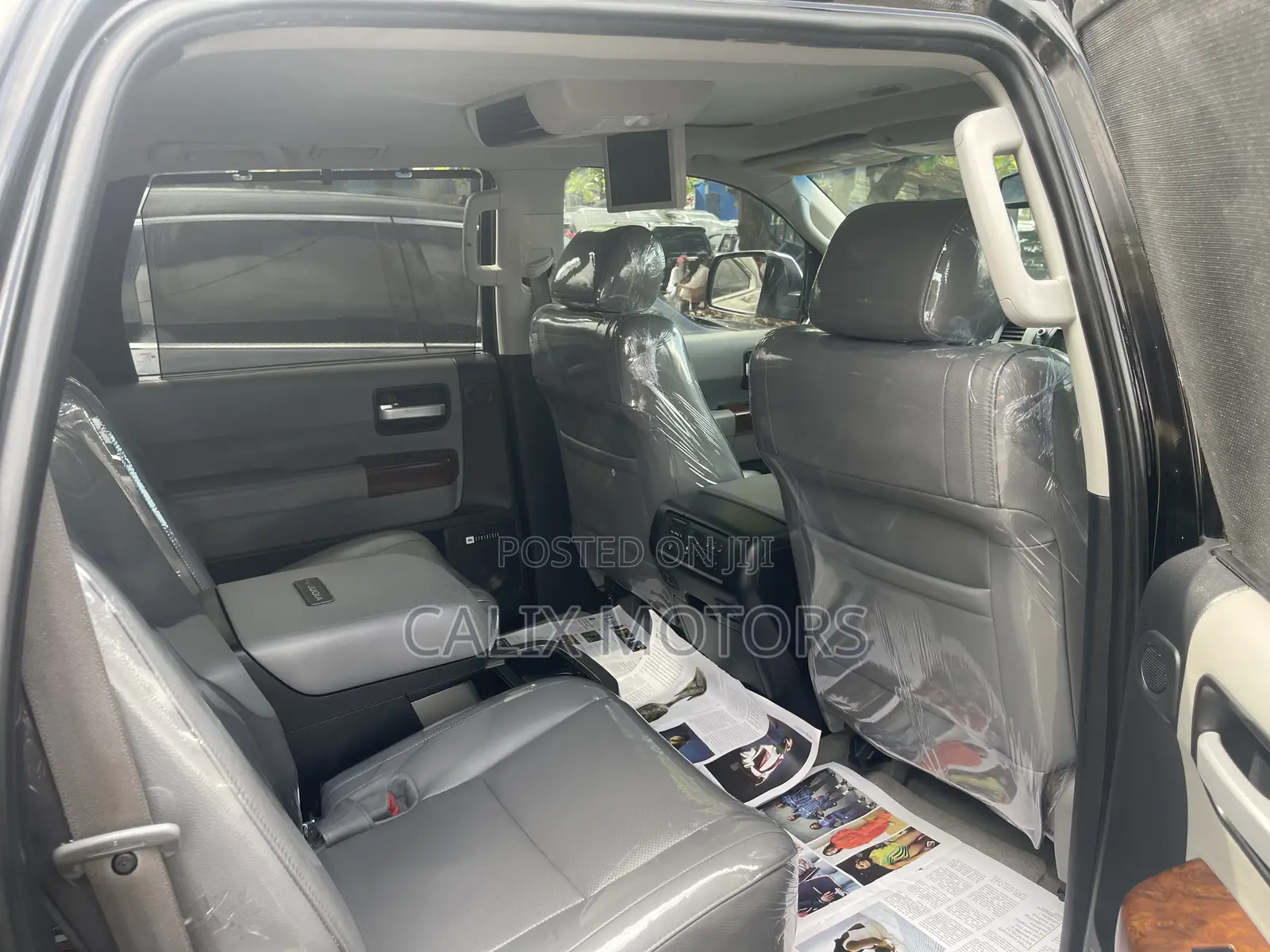 Toyota Sequoia 2015 Black