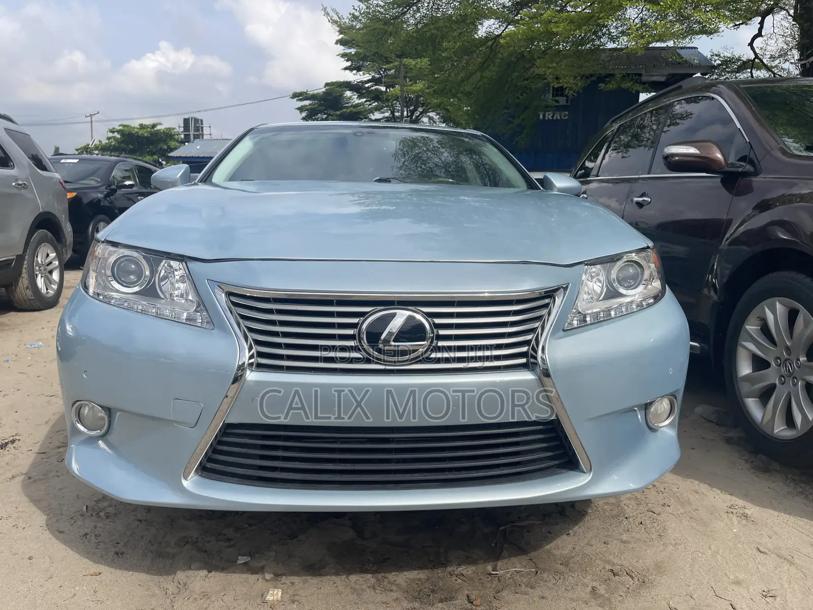 Lexus ES 2014 Blue