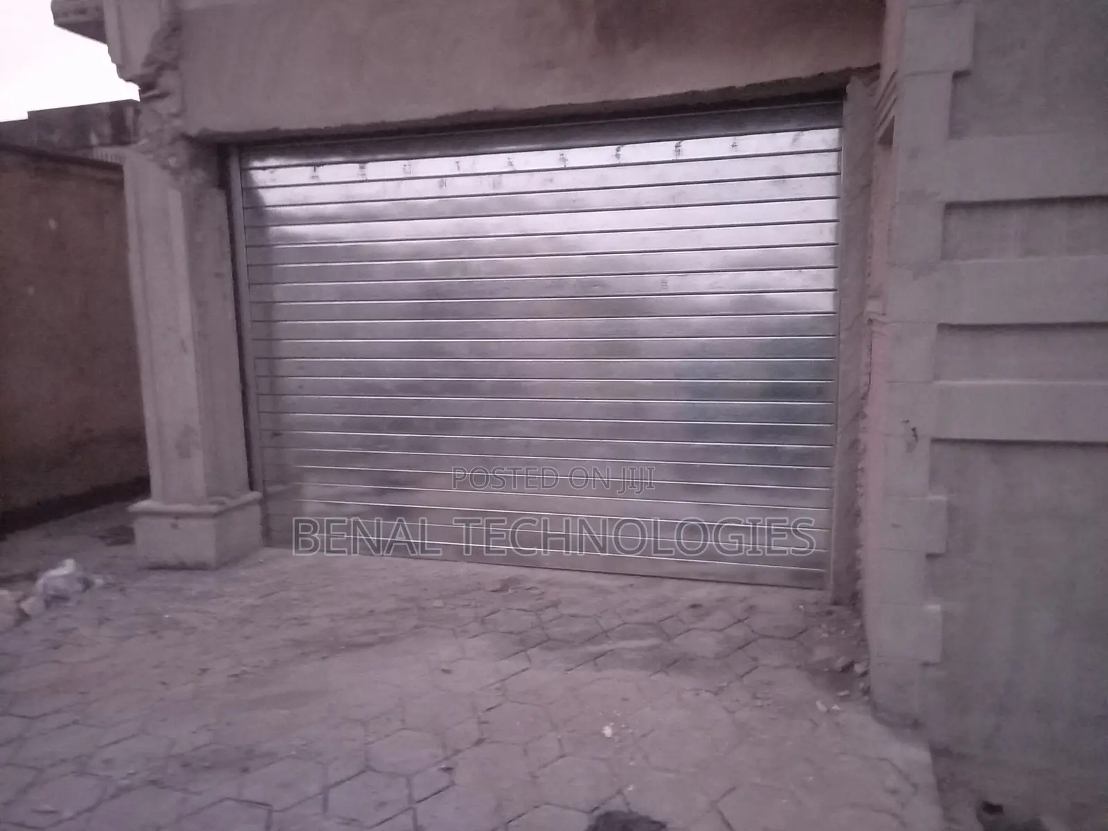 Smart-Tech Roller Shutter Door
