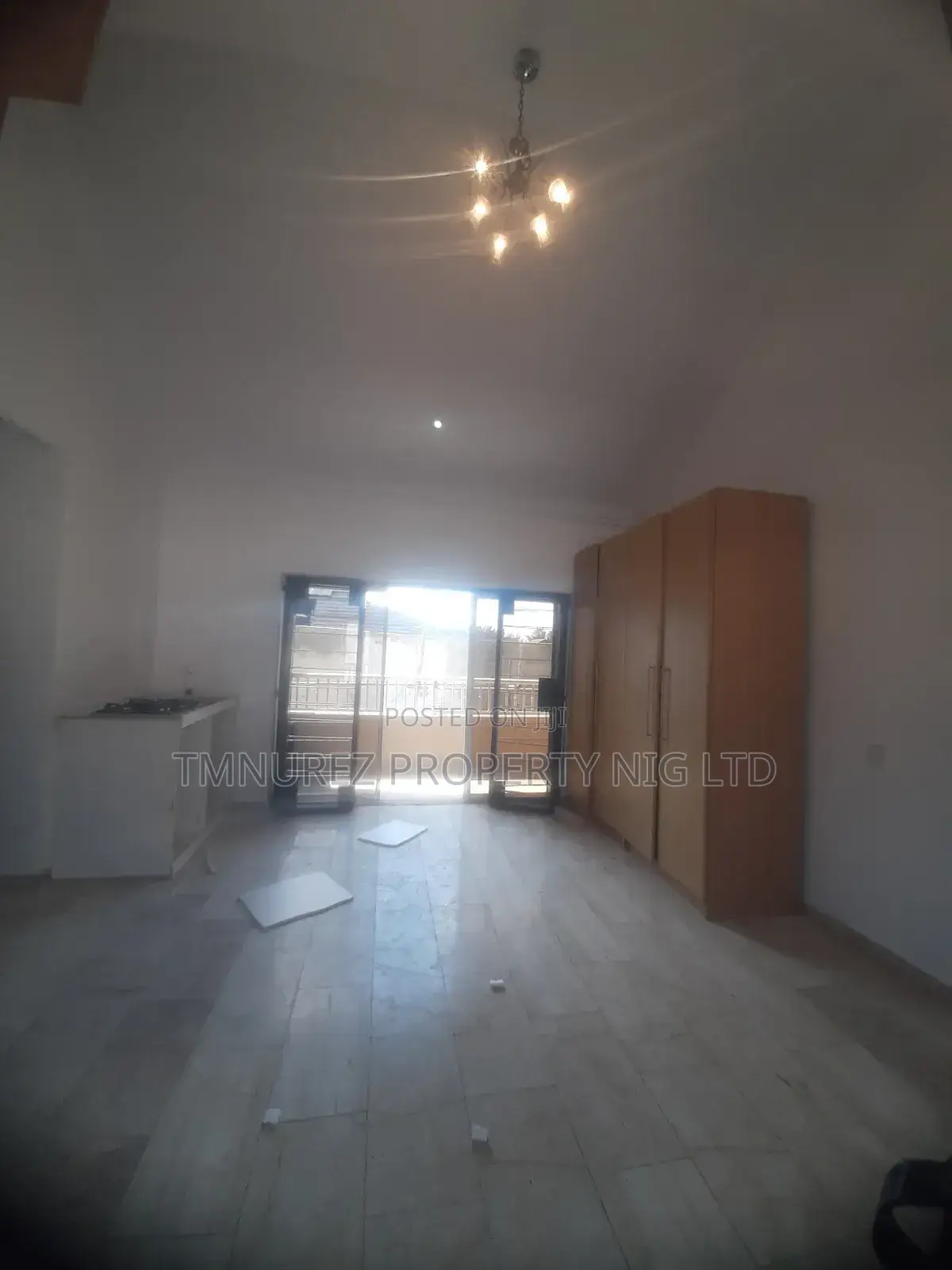 Studio Apartment in Catingate, Chevron for rent