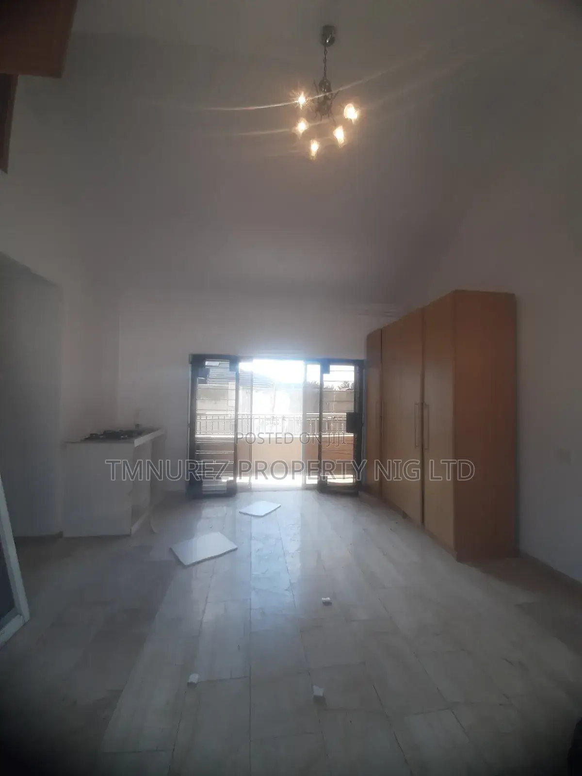 Studio Apartment in Catingate, Chevron for rent
