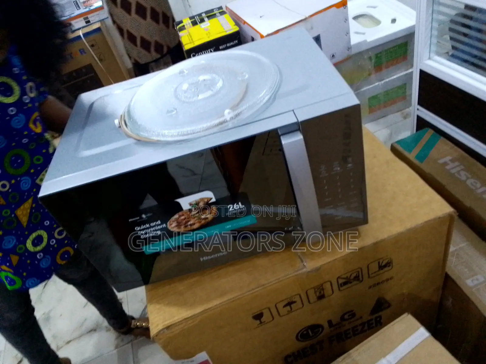 Hisense 26L Microwave Oven {User Manual and Recipe Book}