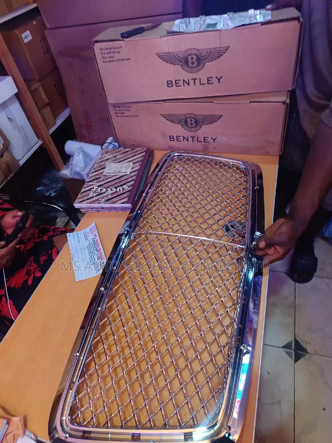 Bentley Bentyaga Front Grille