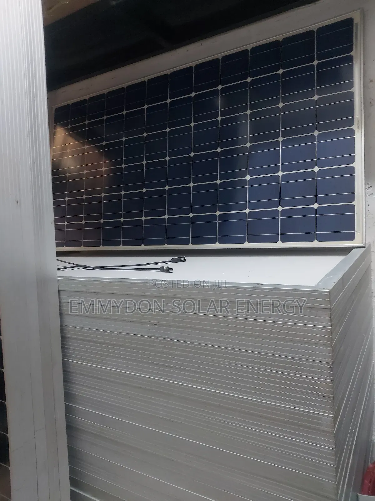Original Canadian 300watt Solar Panel 72 Cells