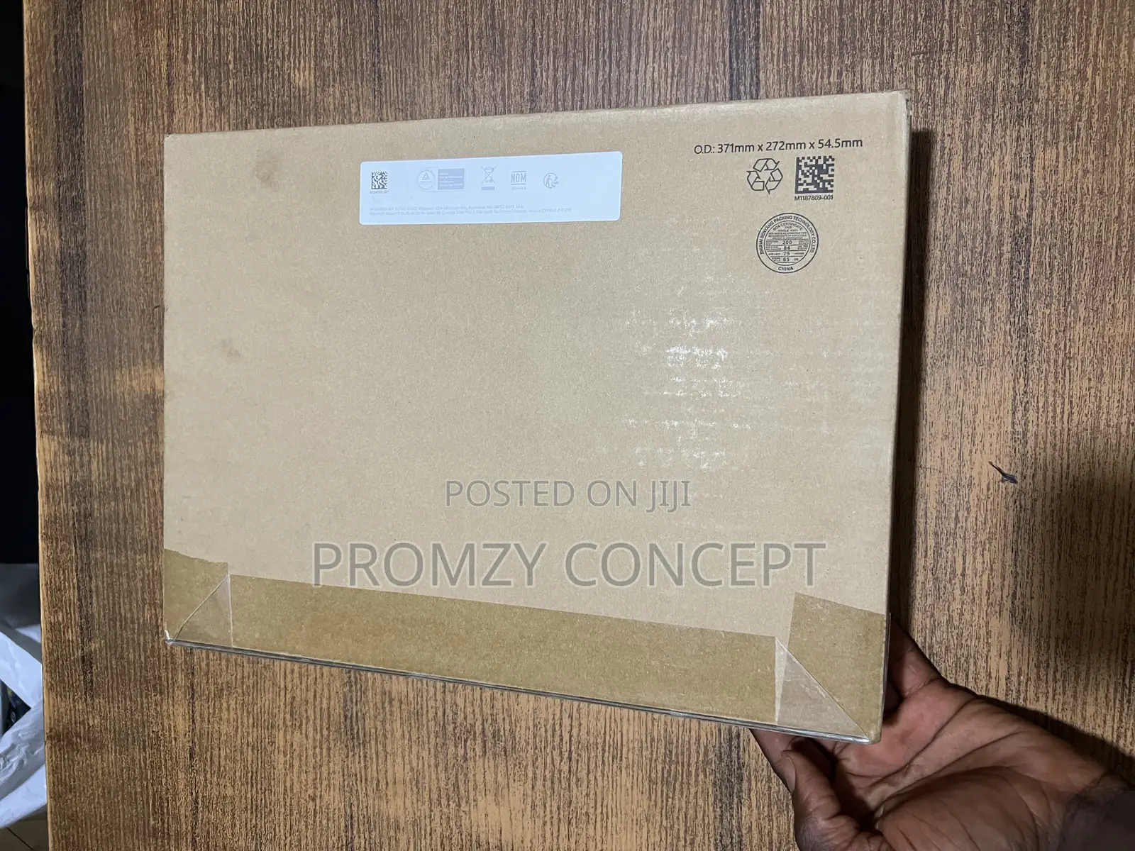 New Laptop Microsoft Surface Pro 9 16GB Intel Core i7 SSD 1T