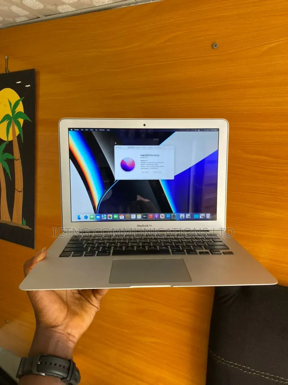 Laptop Apple MacBook Air 4GB Intel Core i5 SSD 128GB