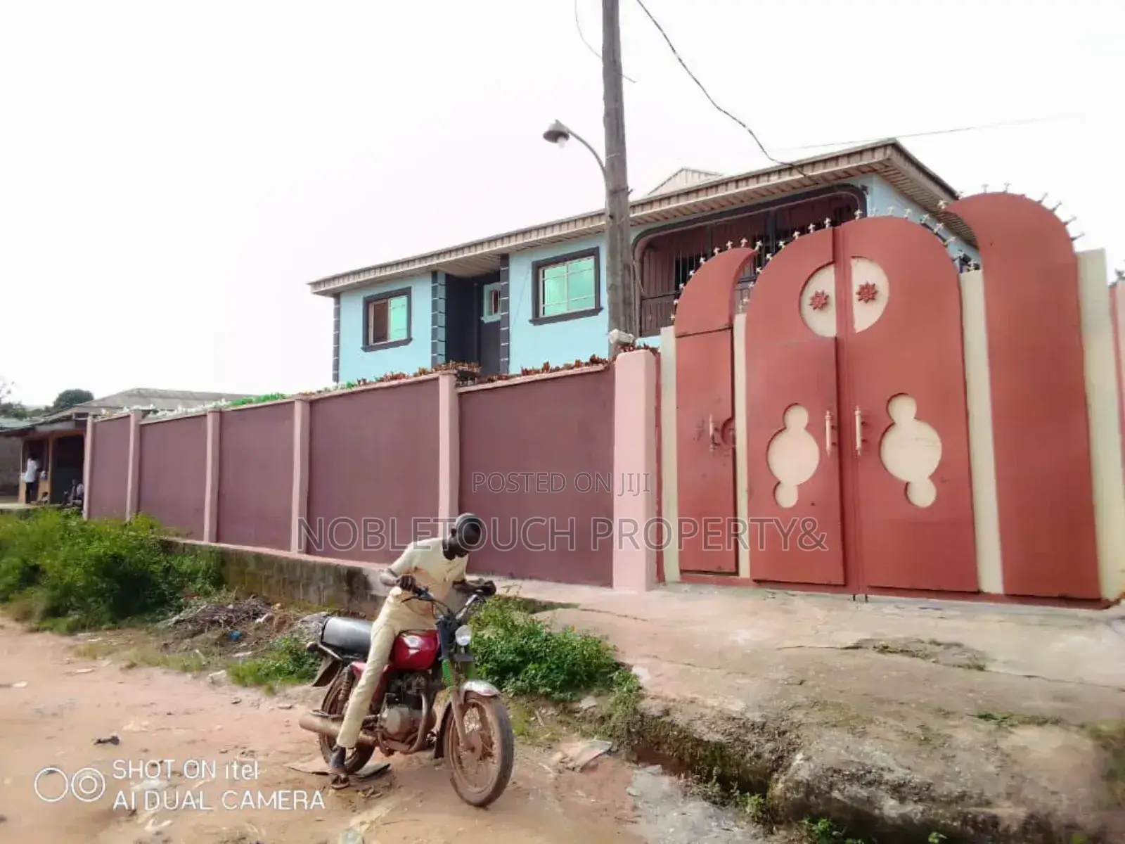 3bdrm Block of Flats in Off Tollgate Sango, Ifo for sale
