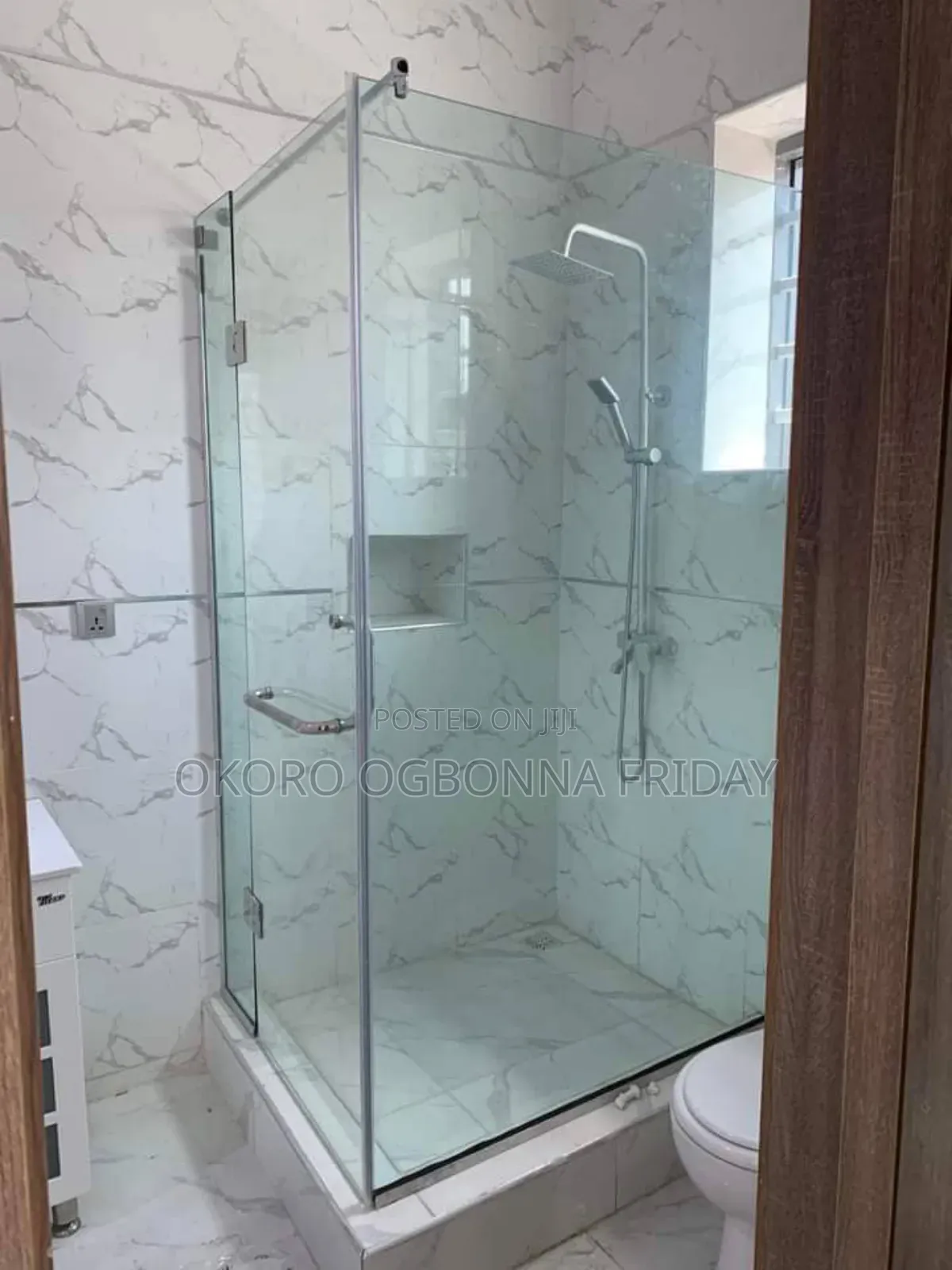 Frankfurt Shower Cubicle