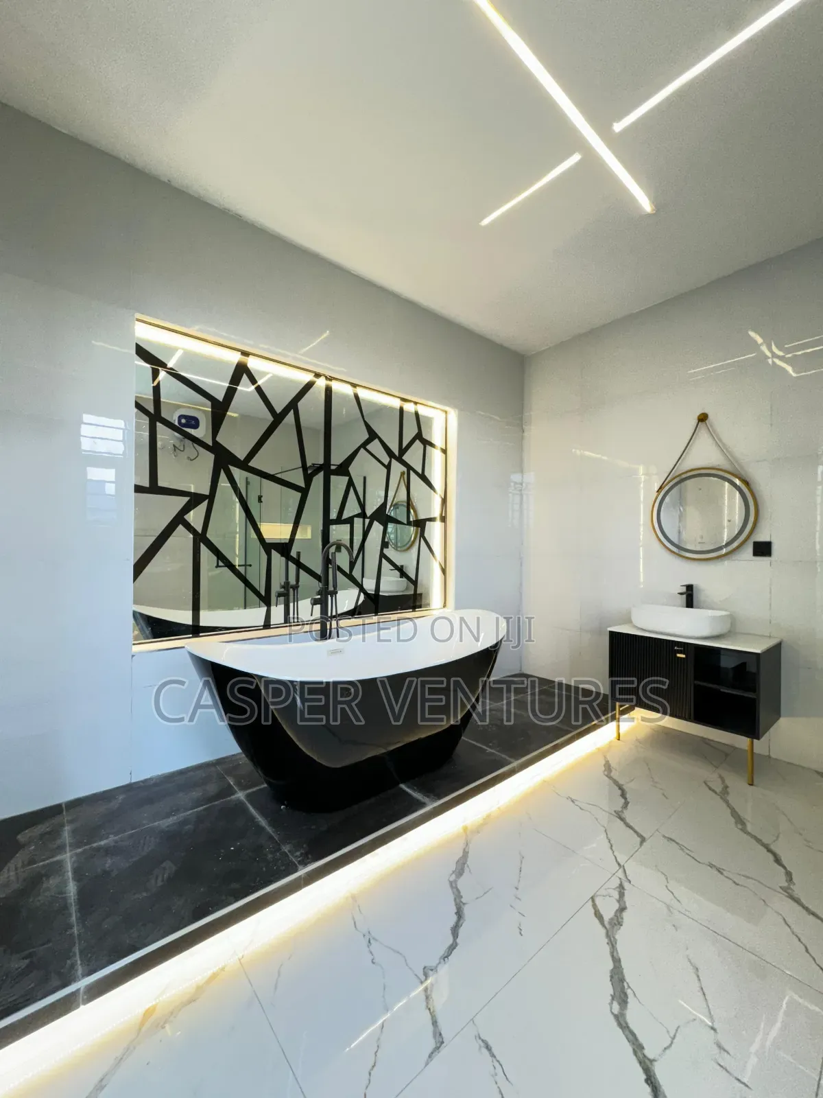 5bdrm Duplex in Phase 1 for sale