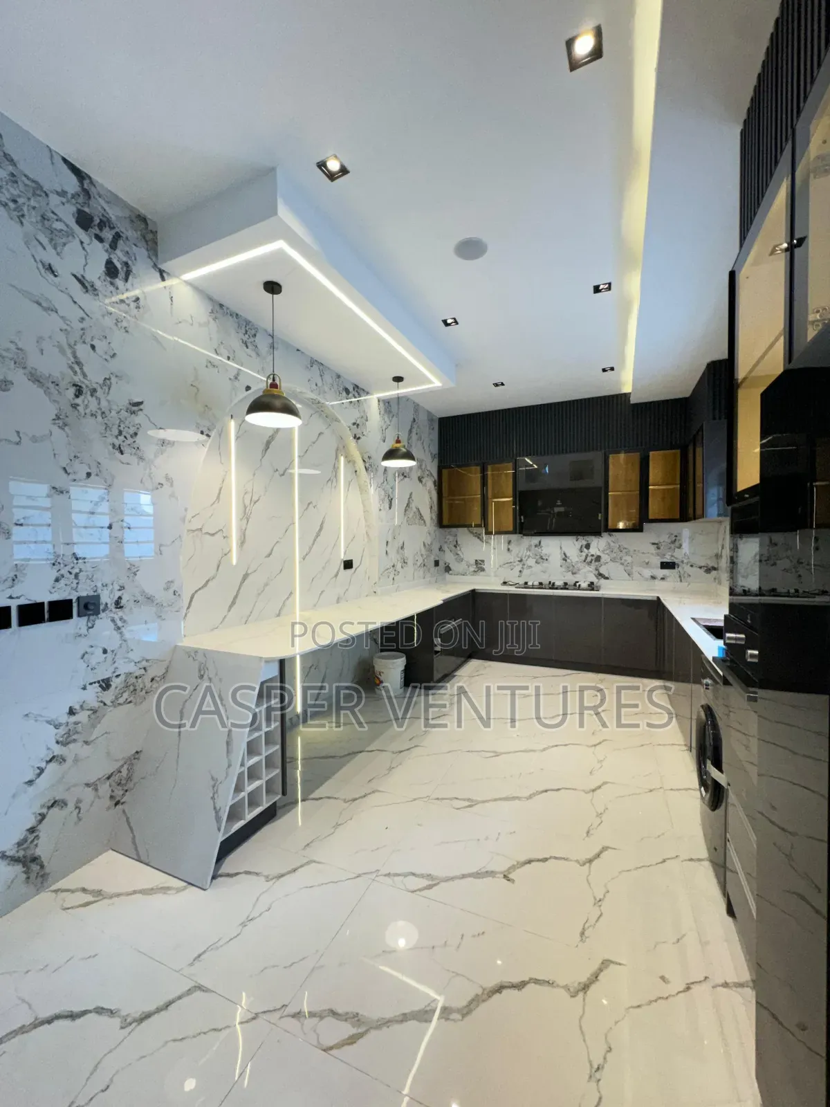5bdrm Duplex in Phase 1 for sale
