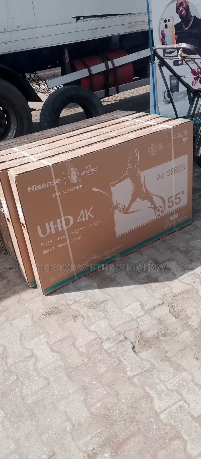 Hisence 55" Smart Android Tv, Netflix, Play Store.