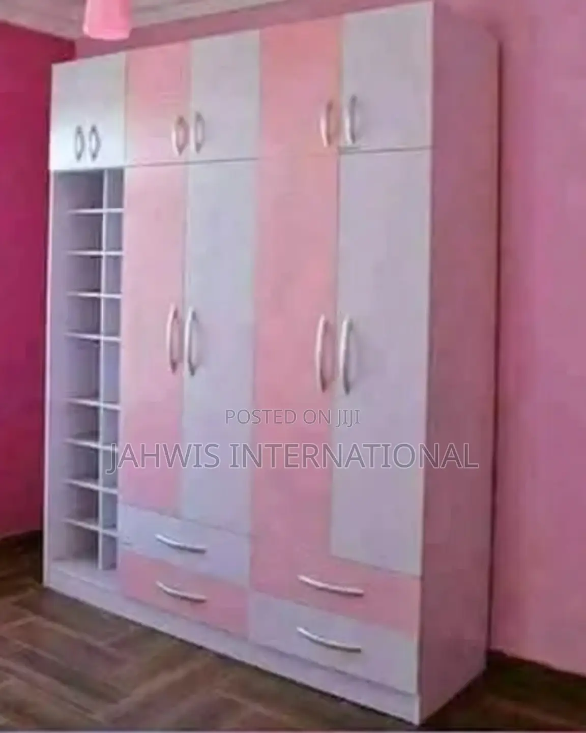 Brand New 8ftby8ft Beautifully Made Wardrobe