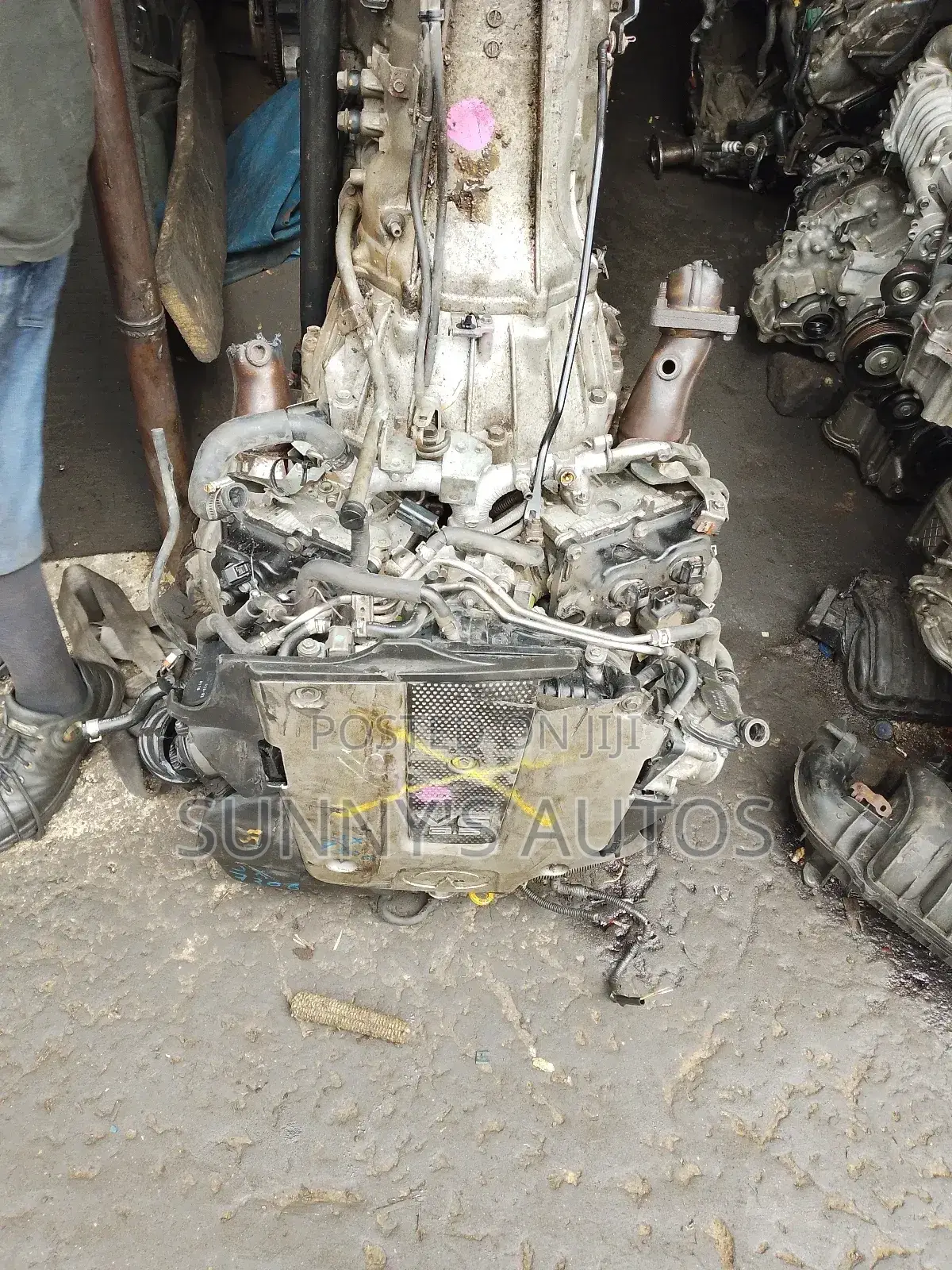 Complete Engine and Transmission for Infiniti FX50.