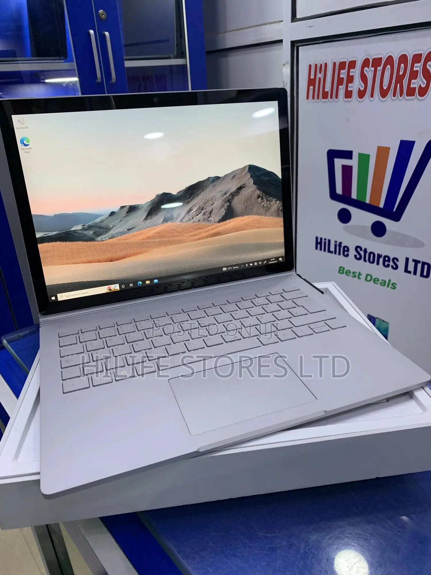 New Laptop Microsoft Surface Book 3 8GB Intel Core i5 SSD 256GB