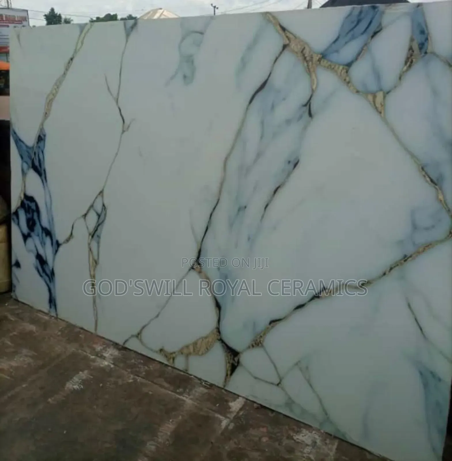 White and Stripes Marble