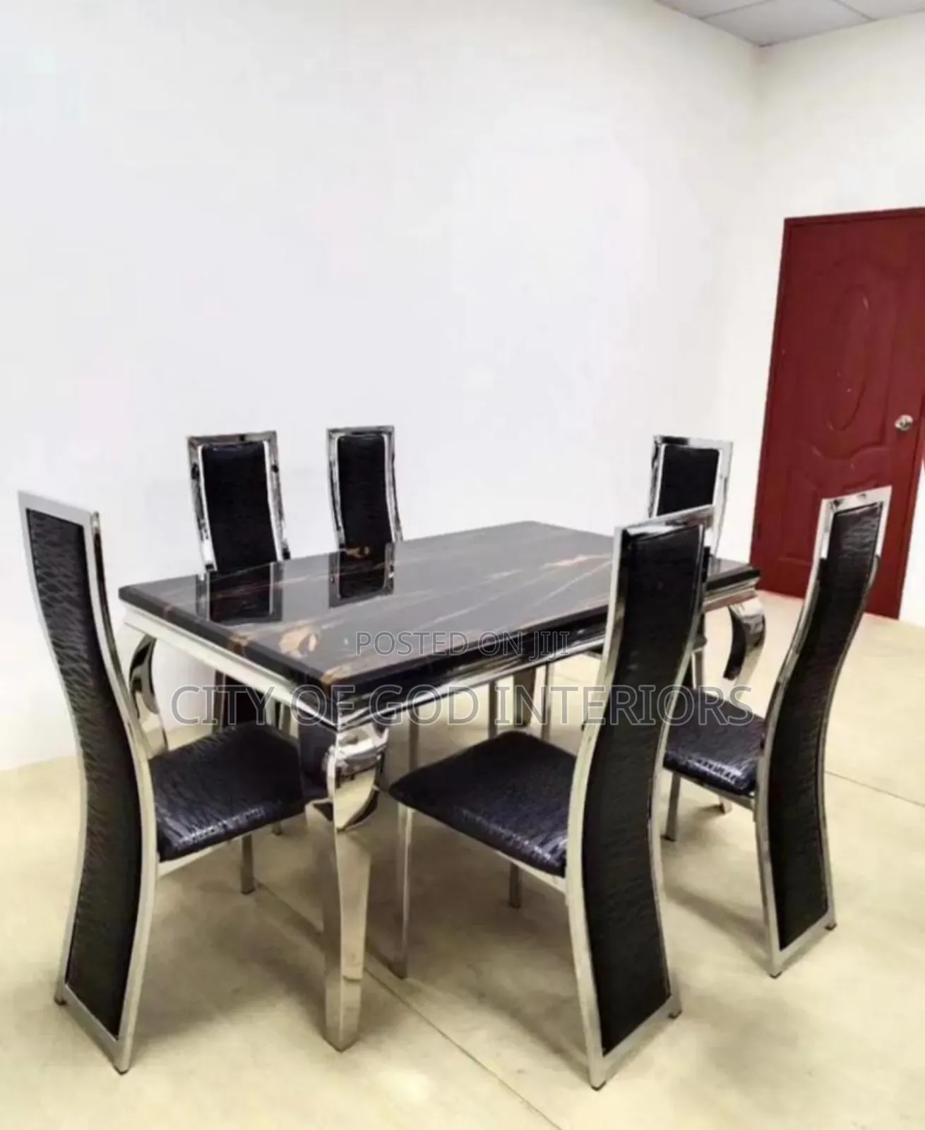 Quality Dining Set With Marble Top