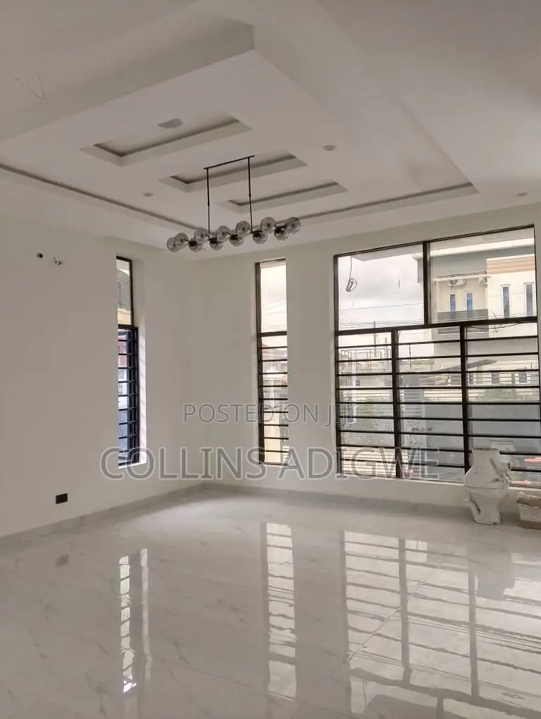Furnished 5bdrm Duplex in Lbs, Sangotedo for sale