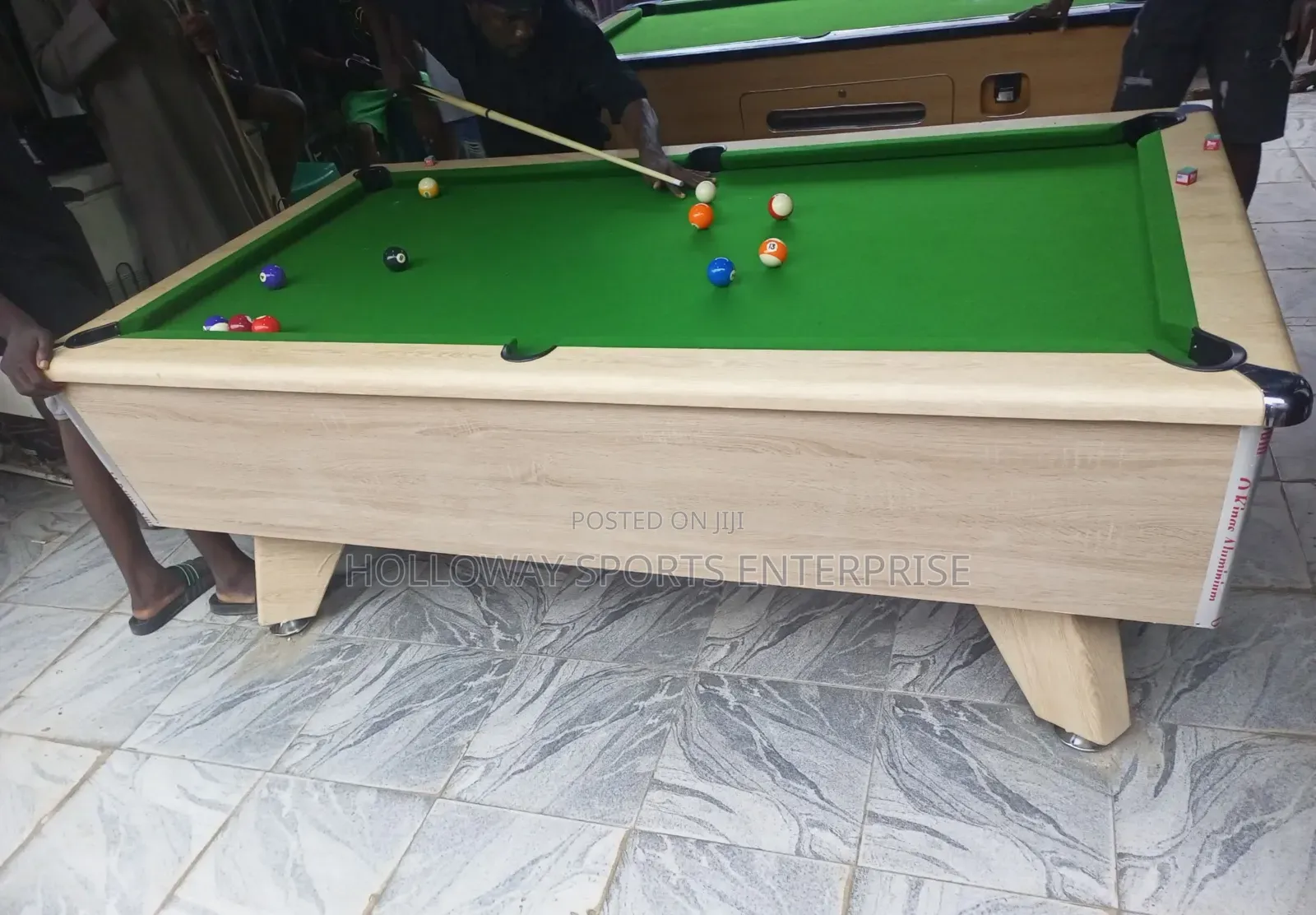 High Breed Swish Swish Marble Top and Coin Pool