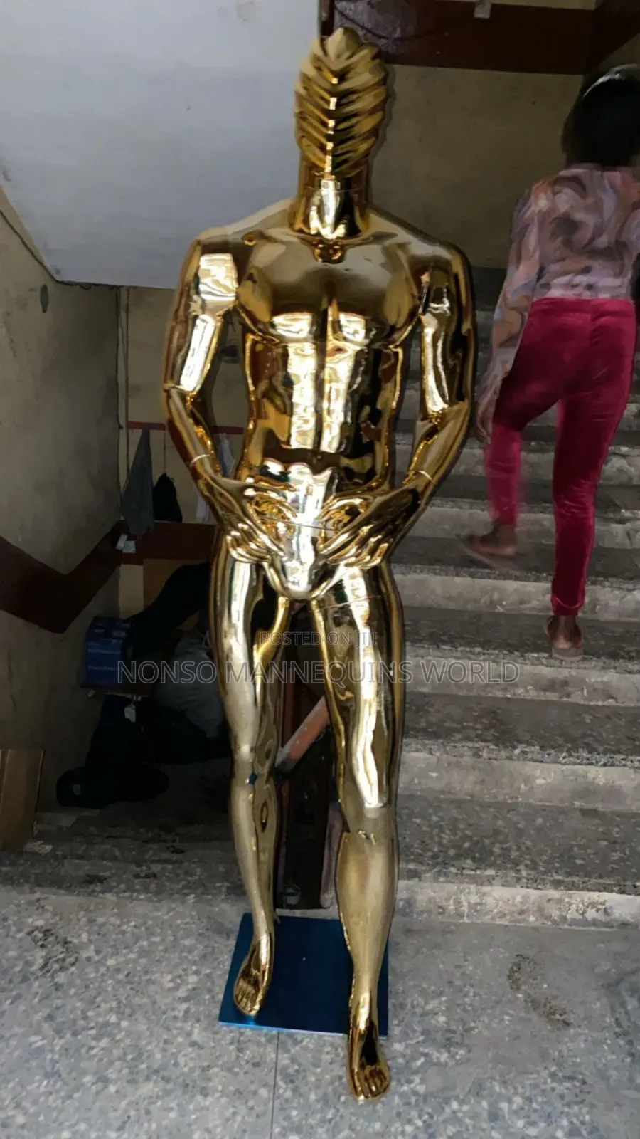 Spider Face Gold Male Mannequin