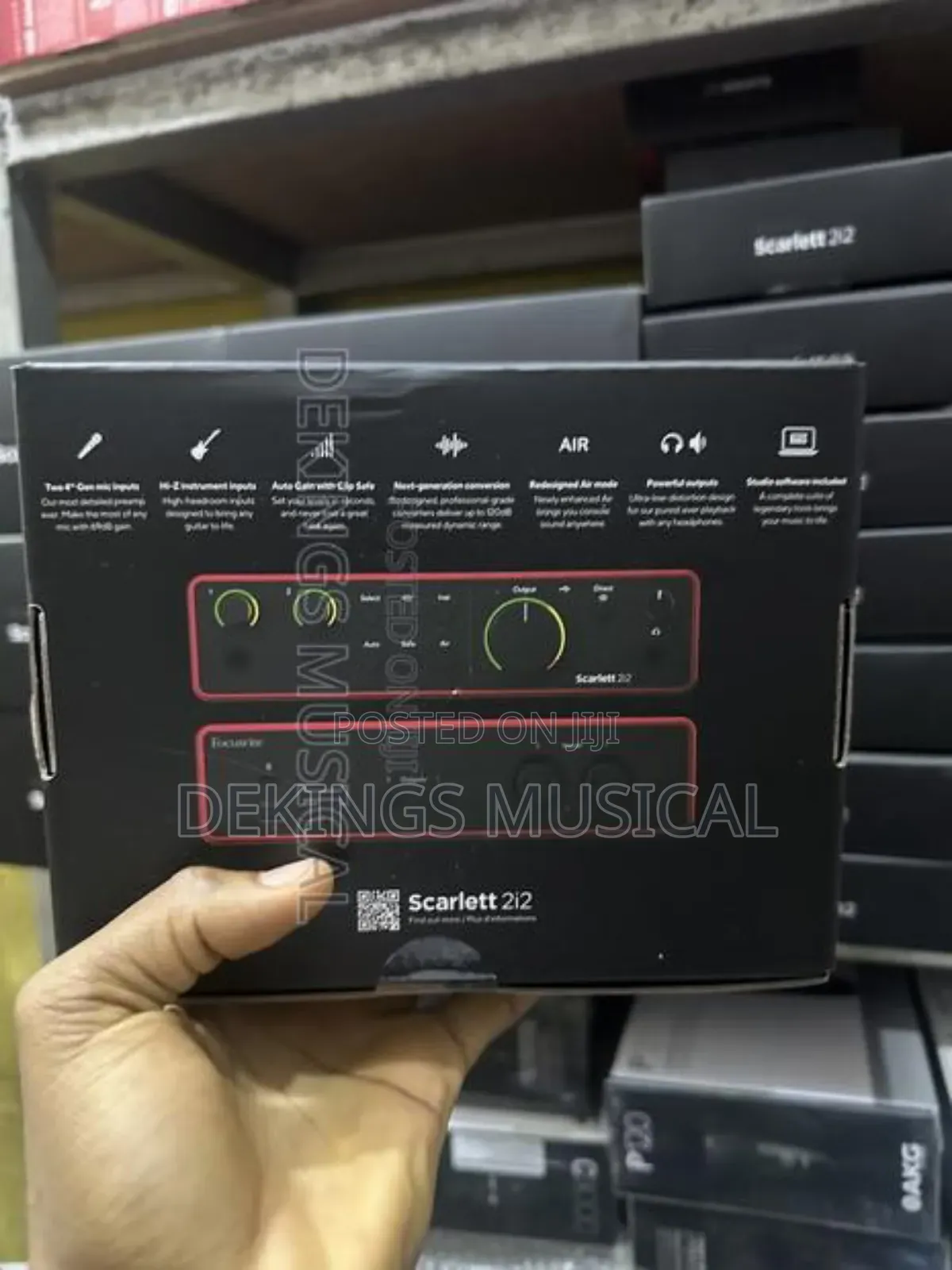 Focusrite Scarlett 2i2 4th Gen Audio Interface
