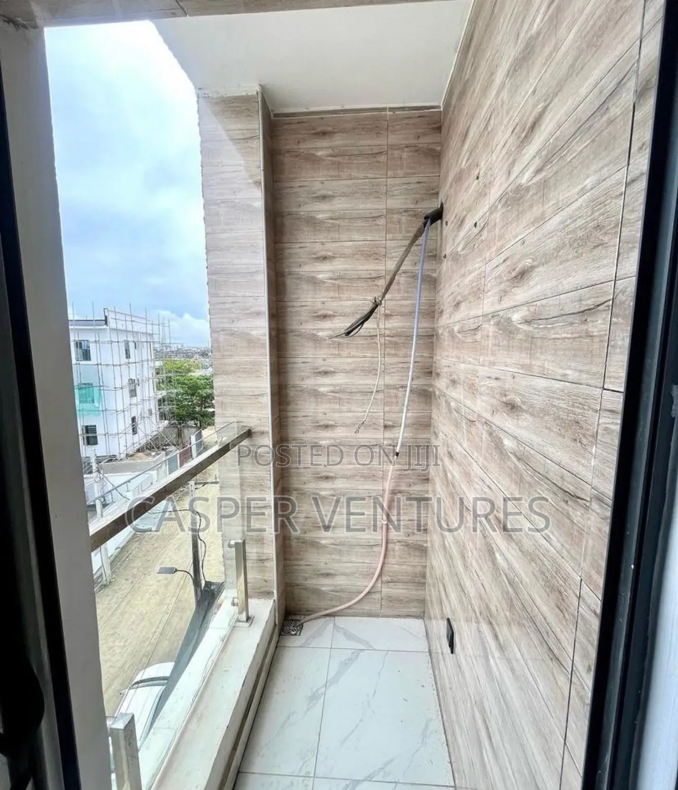 2bdrm Apartment in White, Ologolo for rent