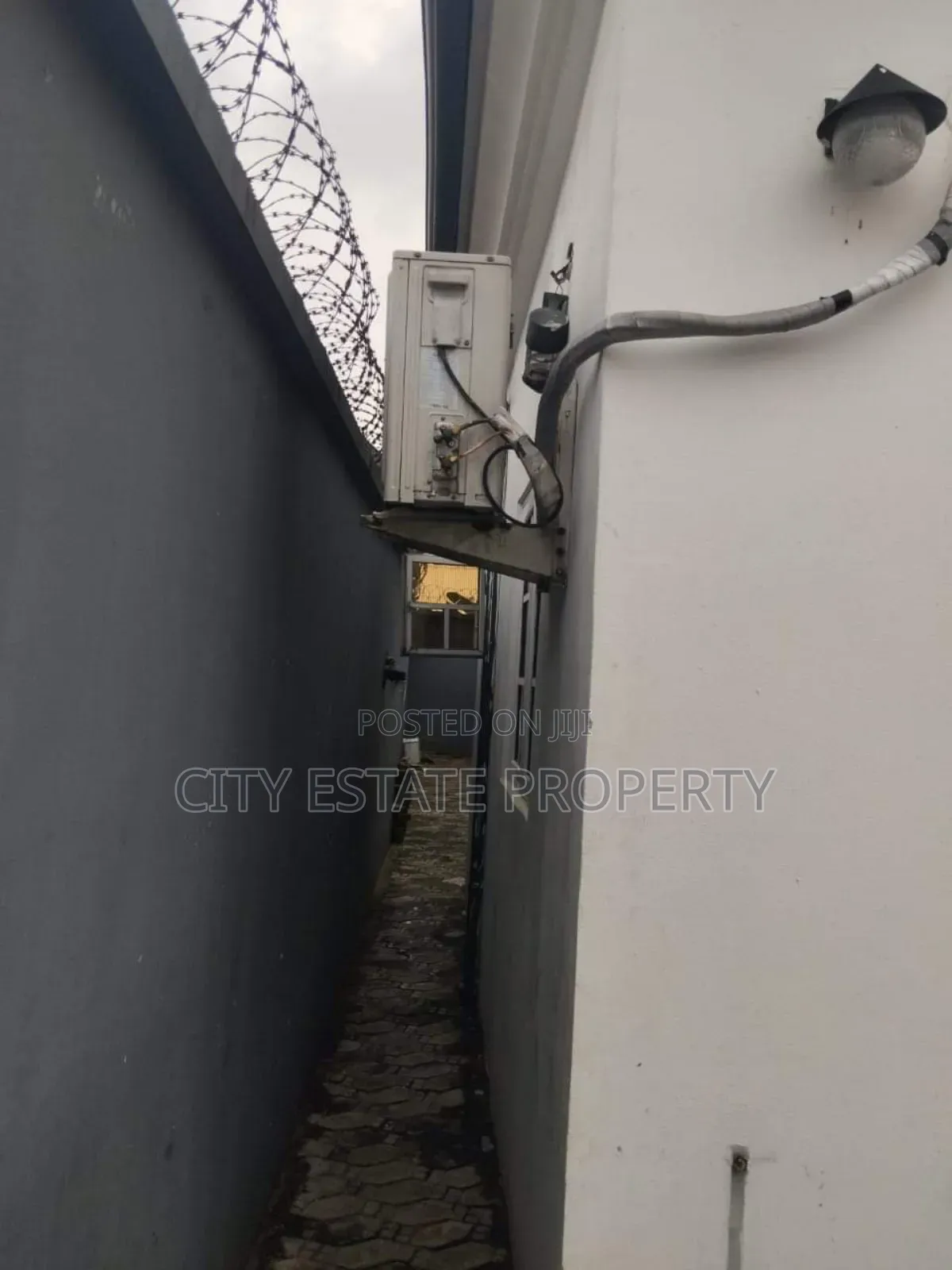 Furnished 3bdrm Bungalow in City Estate, Port-Harcourt for sale