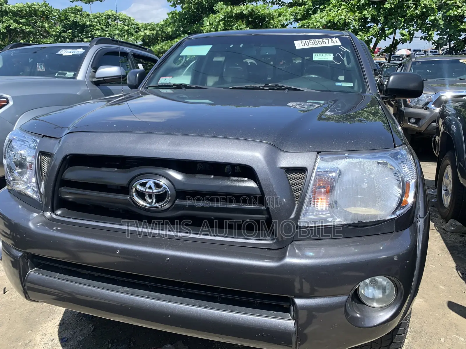 Toyota Tacoma Double Cab V6 Automatic 2010 Gray