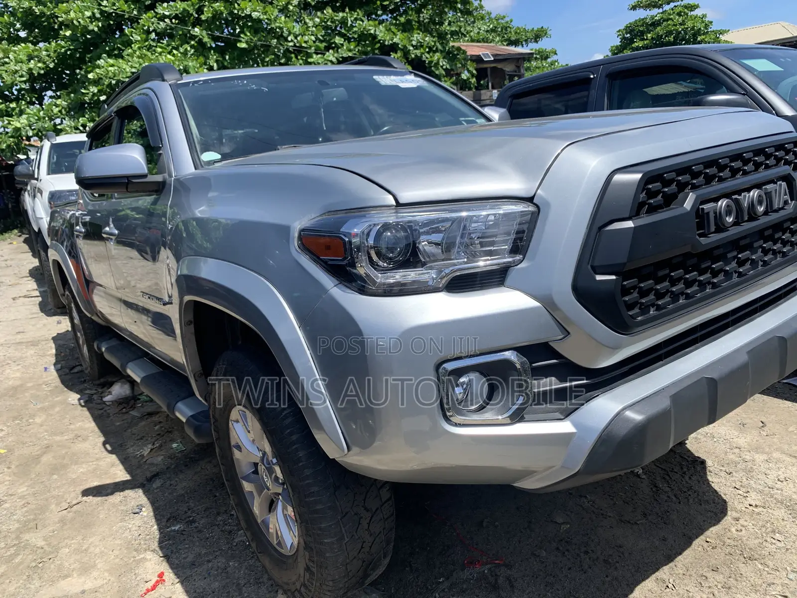 Toyota Tacoma Limited 2018 Silver