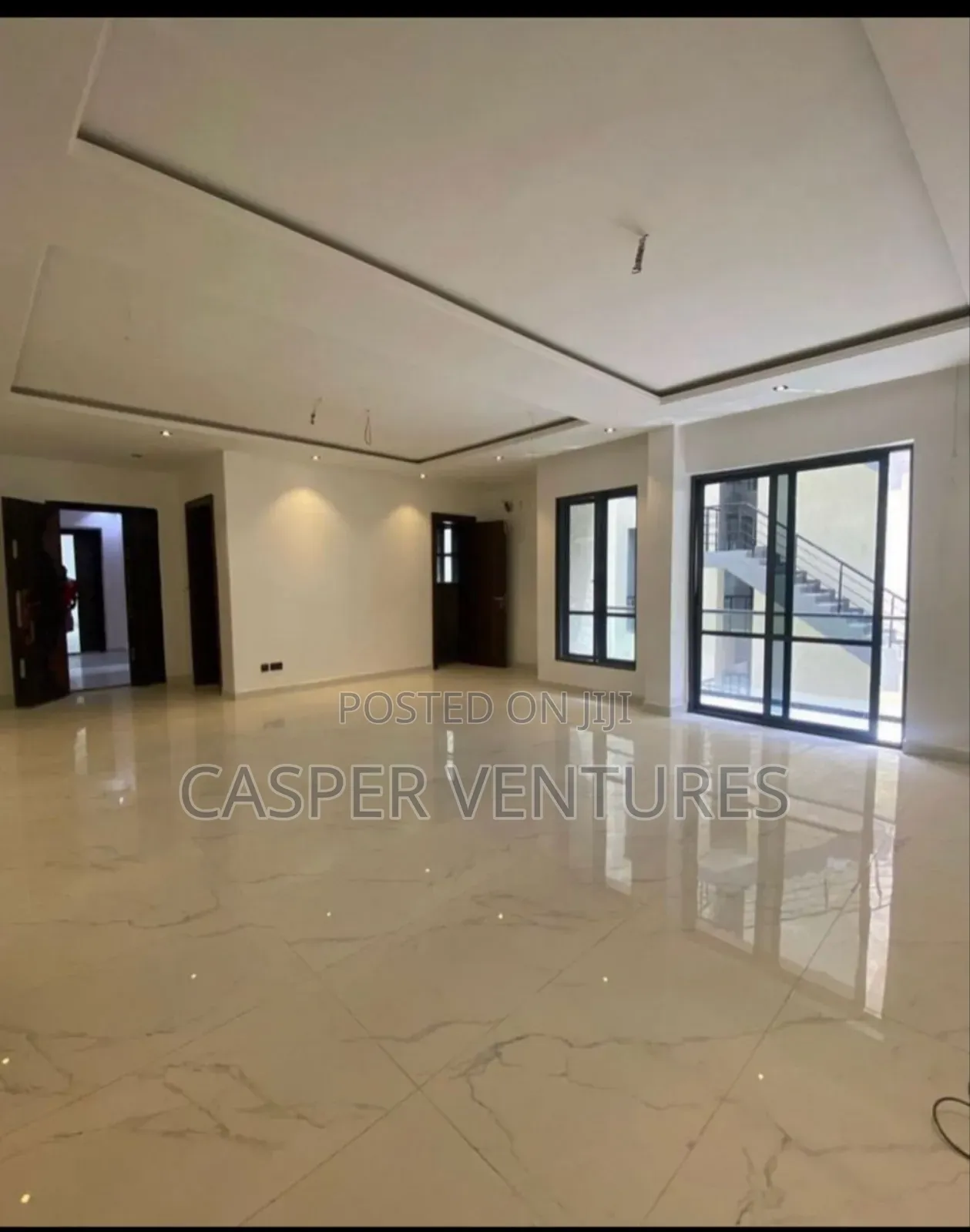 4bdrm Townhouse/Terrace in Londer, Lekki Phase 1 for sale