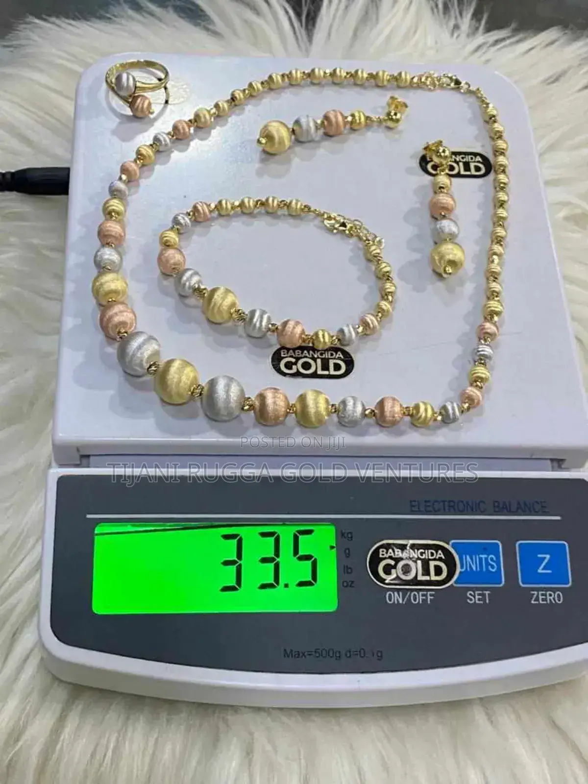 Pure Gold 750 Italy 18karat Diamond Cord Sets