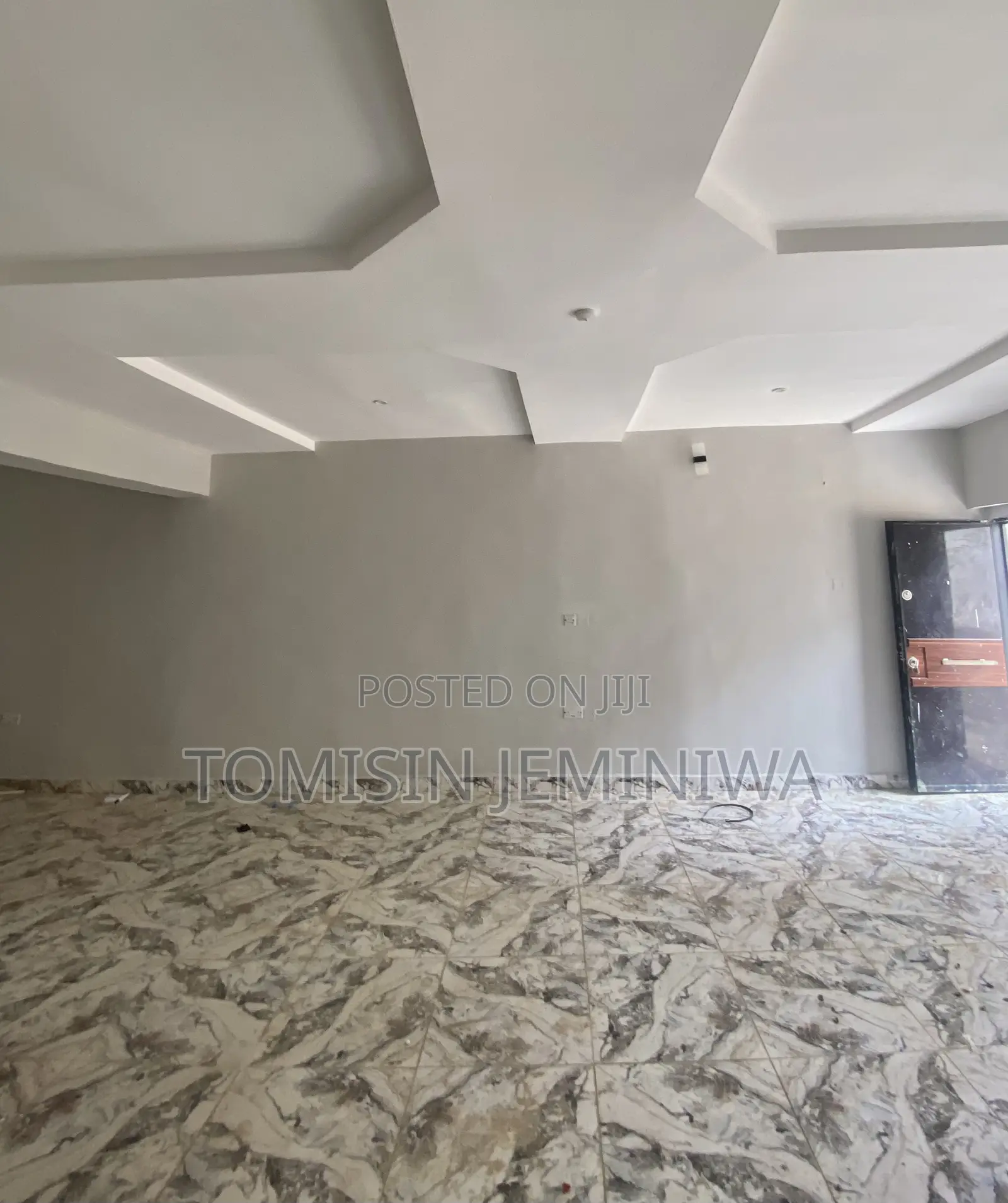 Furnished 3bdrm Block of Flats in Pacific Estate, Kubwa for sale