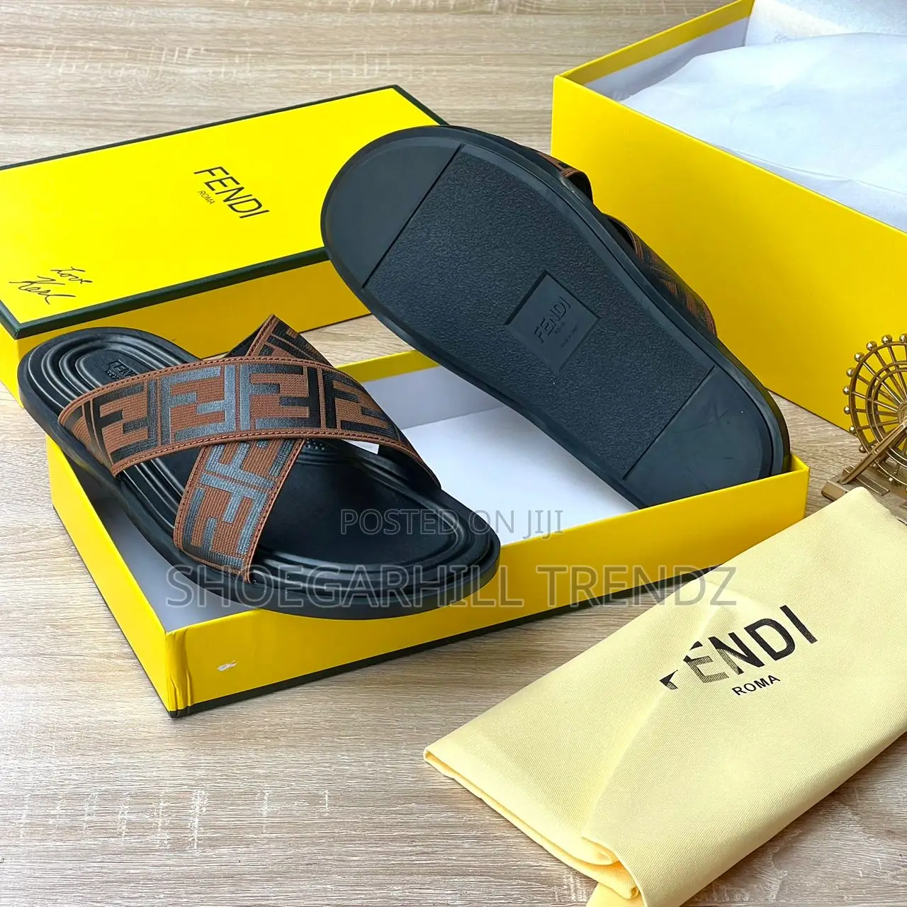 Cris Cross Palm Slippers