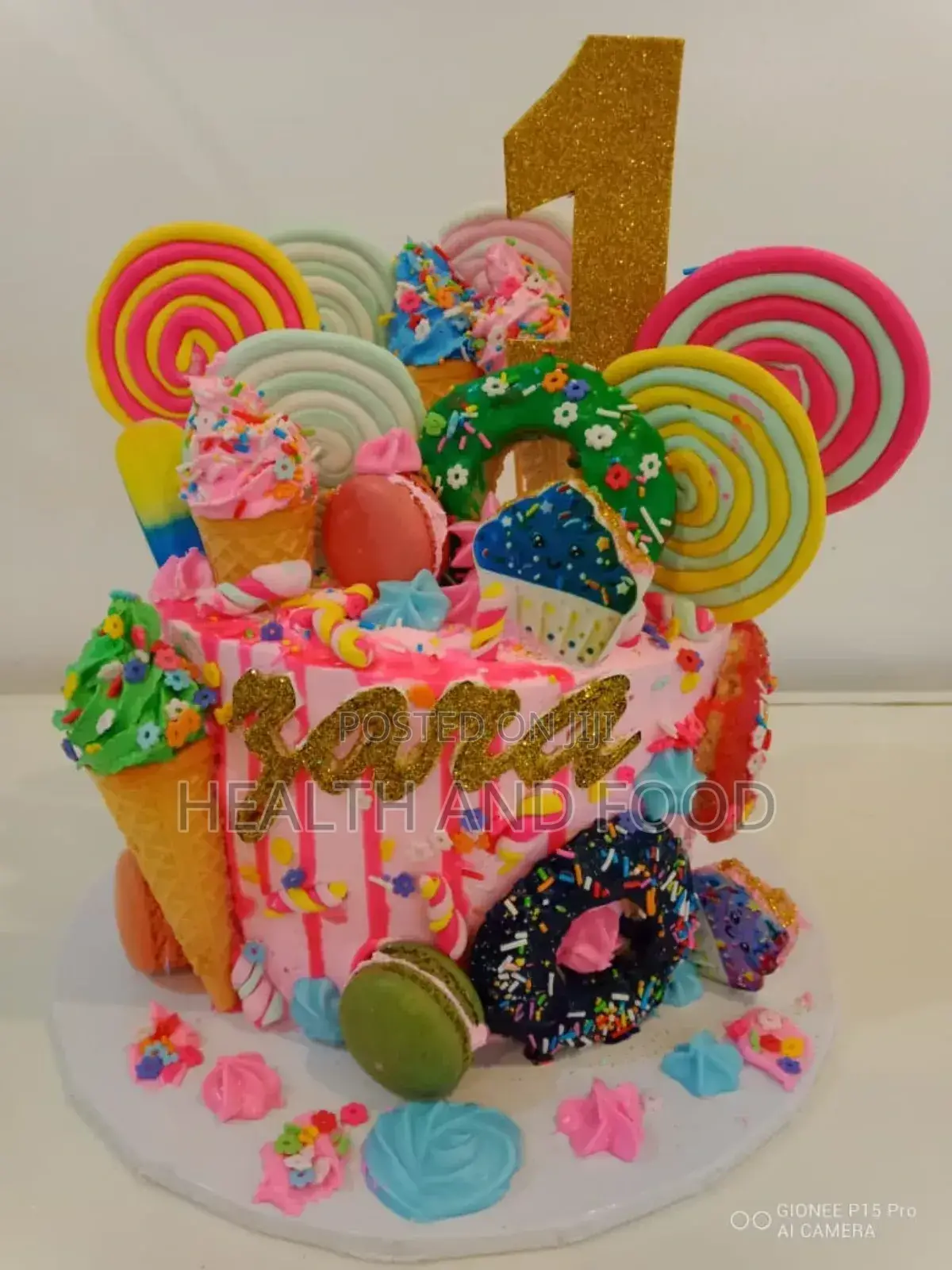 7" 3 Flavor Girl Cake for Children