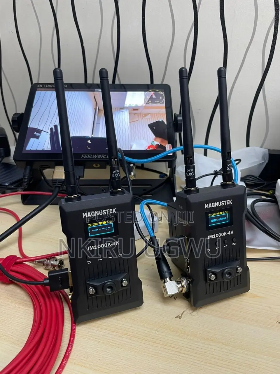 Magnustek Jm1000k Hdmi and Sdiwireless Video Transmitter